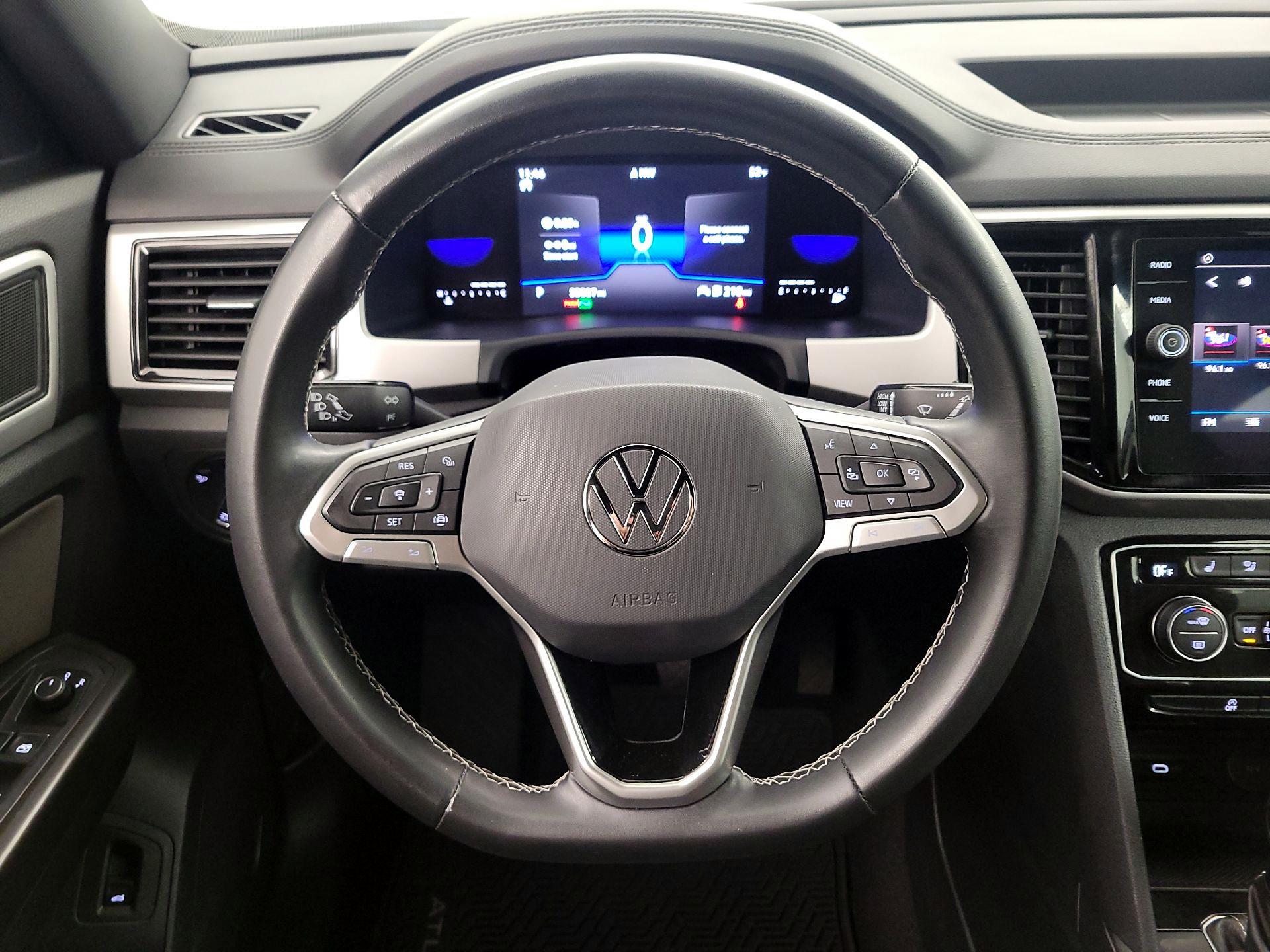 Thumbnail: 2022 Volkswagen Atlas - 10