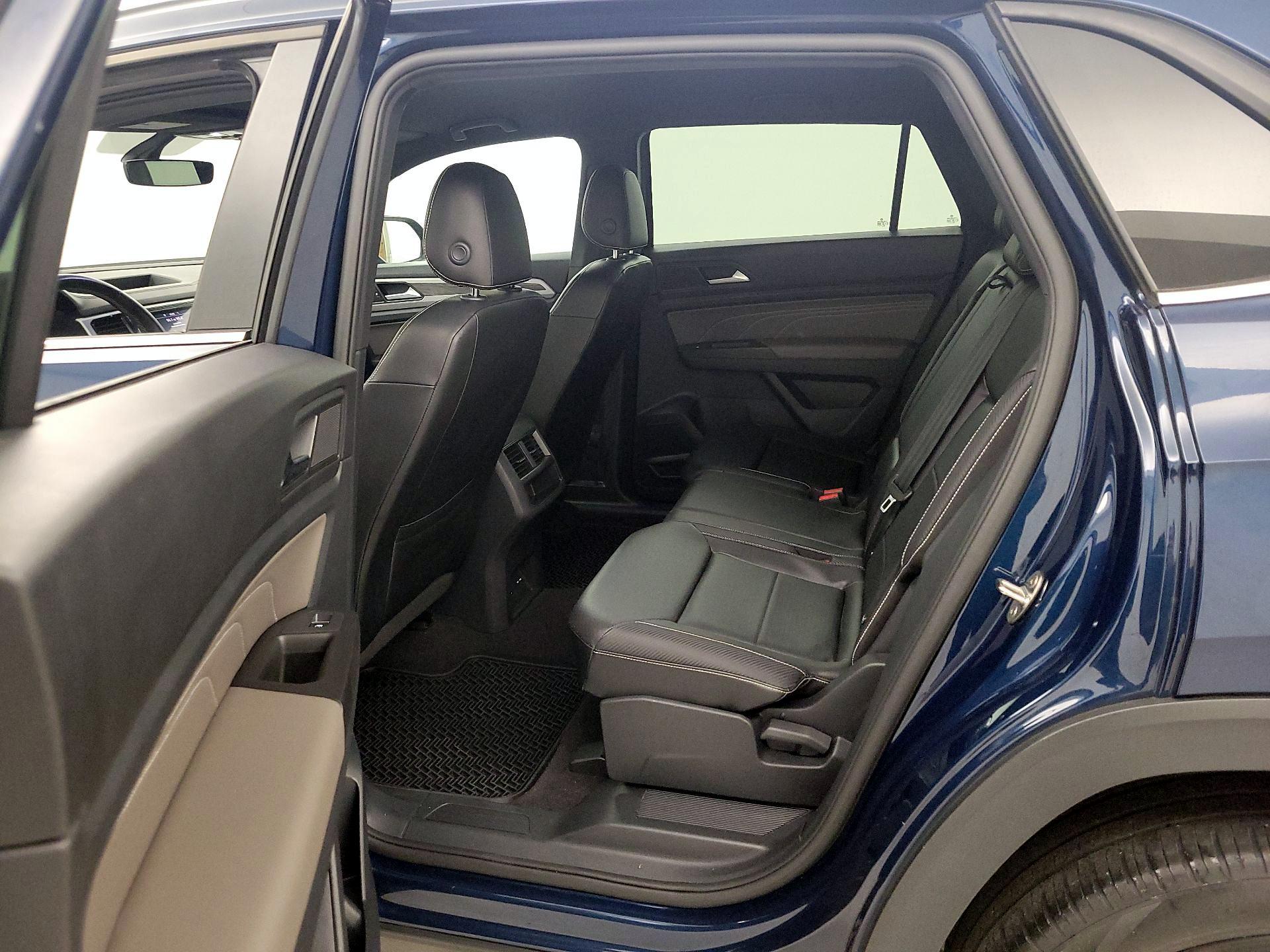 Thumbnail: 2022 Volkswagen Atlas - 19