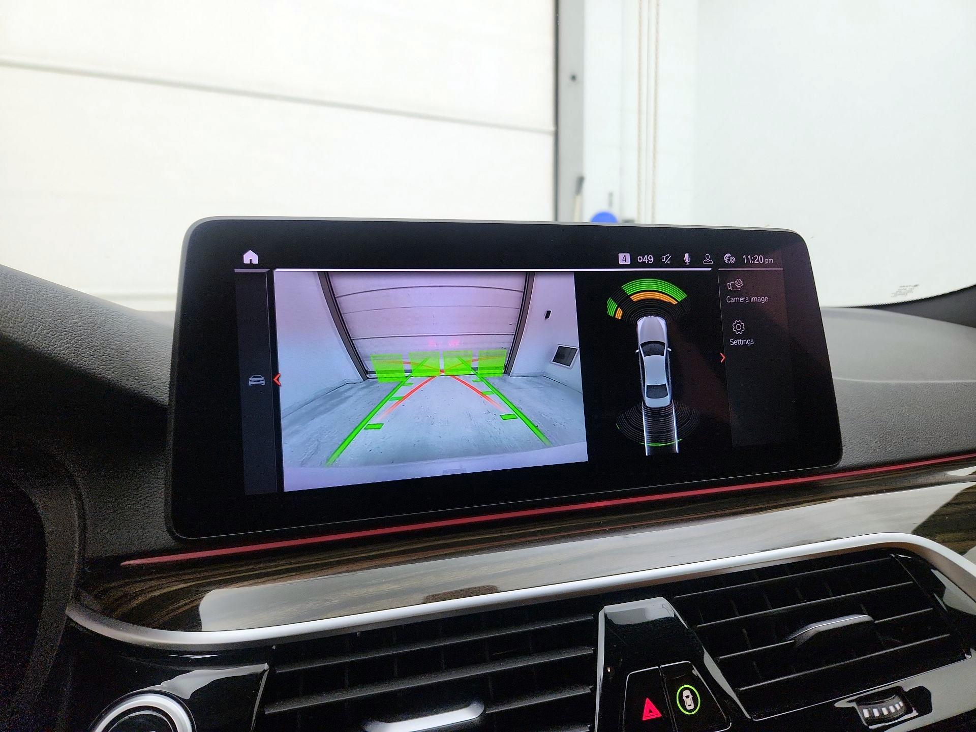 Thumbnail: 2023 BMW 5 Series - 14