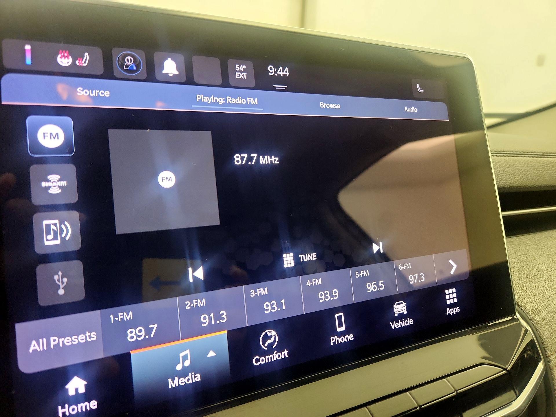 Thumbnail: 2022 Jeep Compass - 15