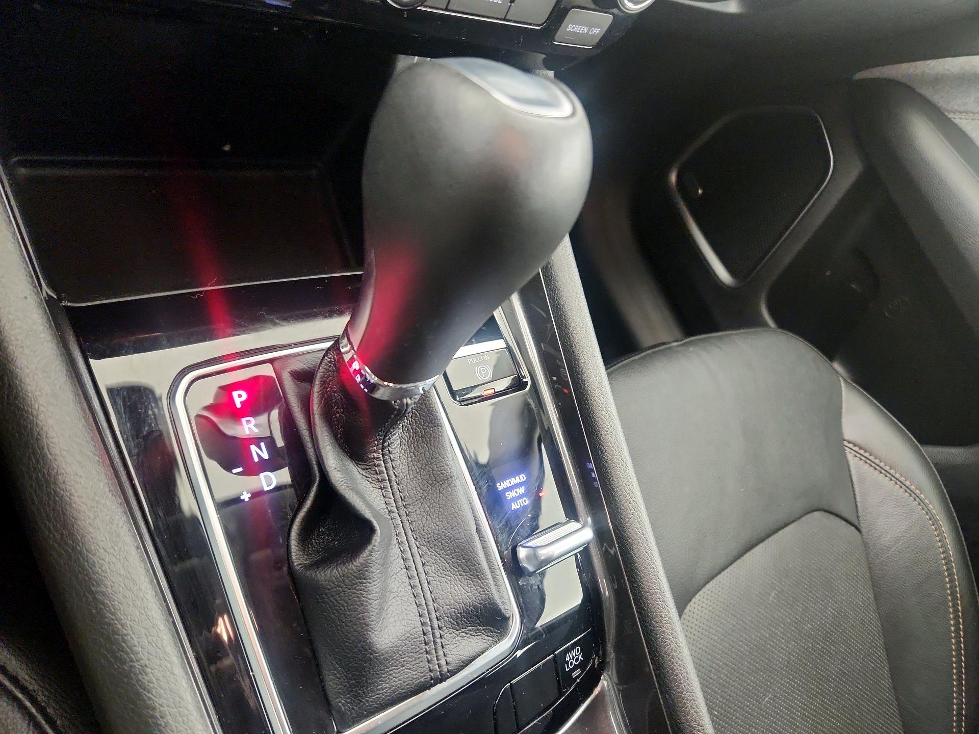 Thumbnail: 2022 Jeep Compass - 17