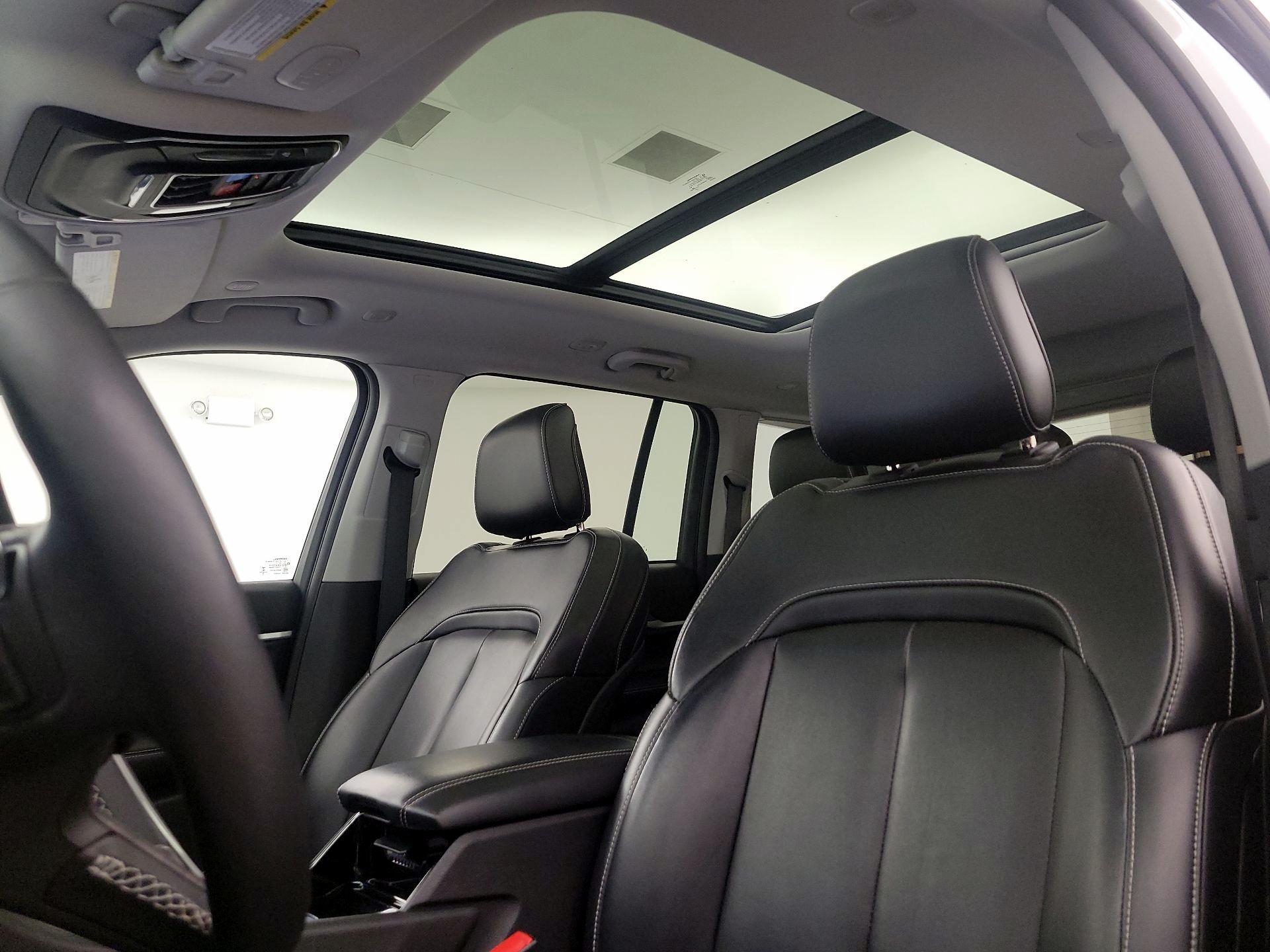 Thumbnail: 2022 Jeep Grand Cherokee - 20