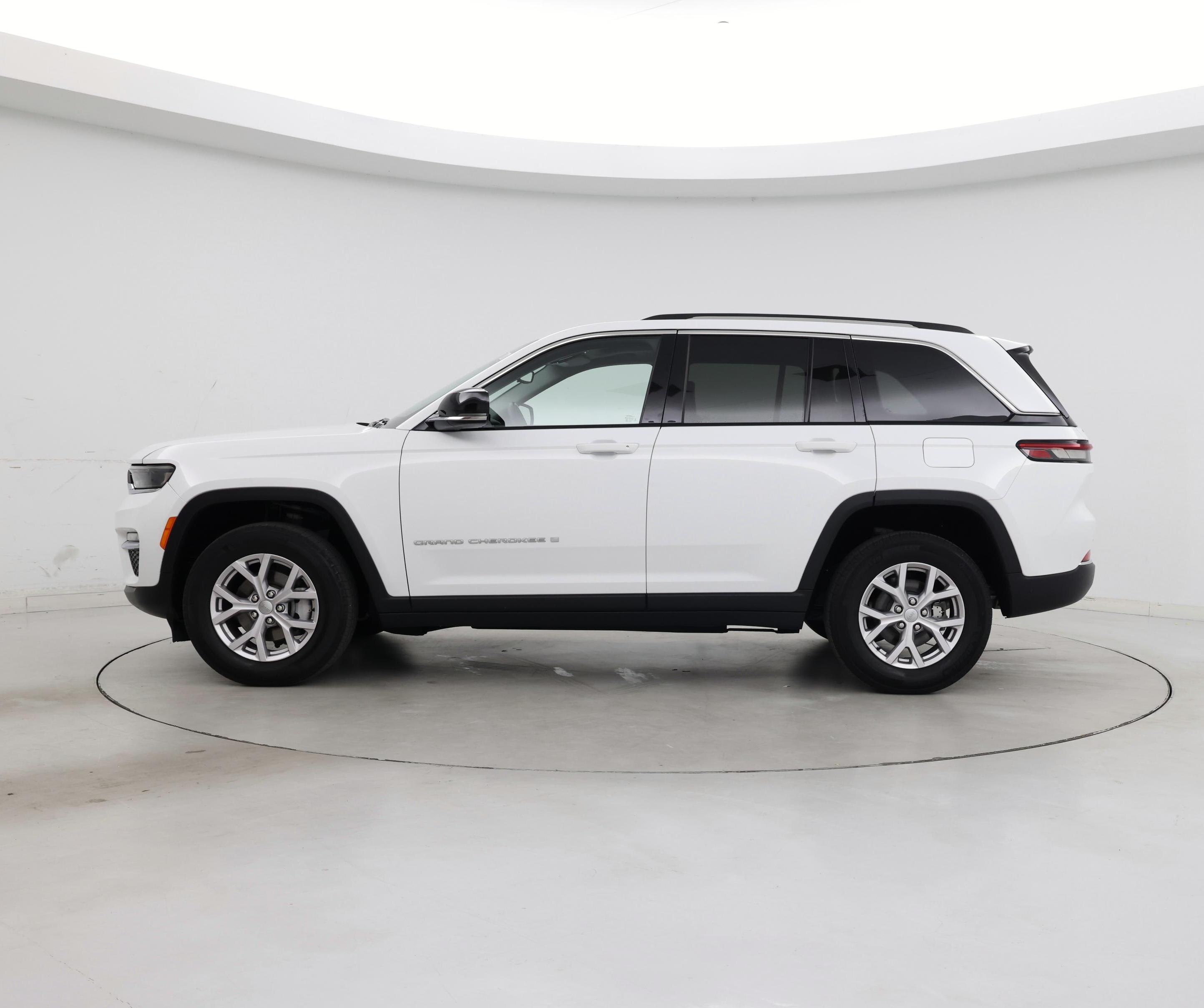 Thumbnail: 2022 Jeep Grand Cherokee - 3