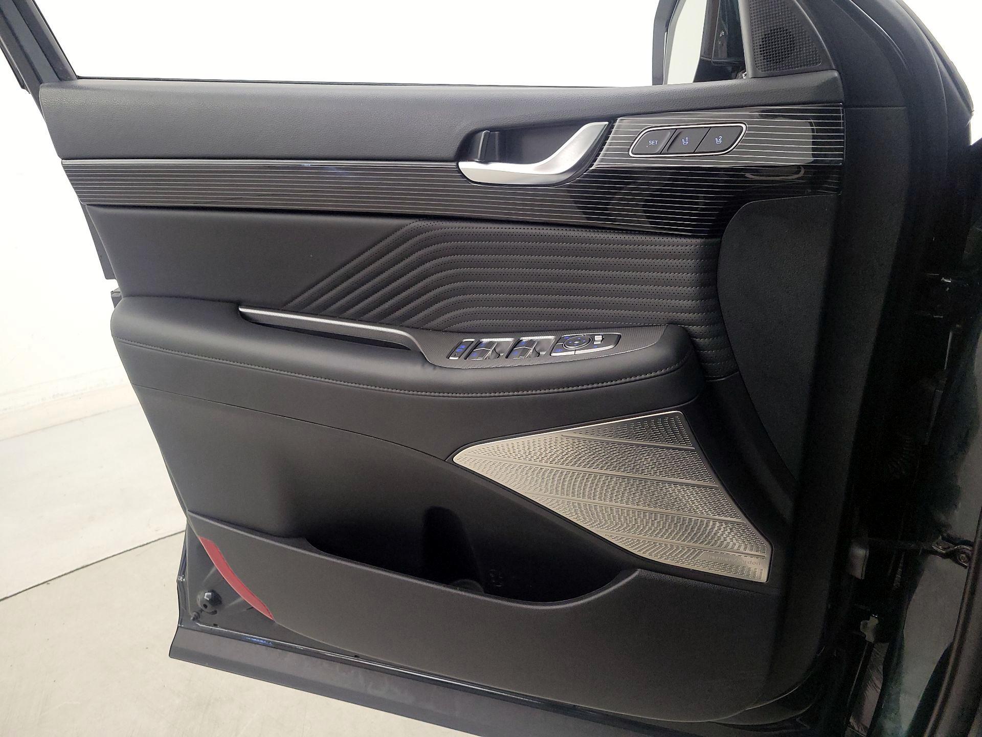 Thumbnail: 2023 Hyundai Palisade - 12