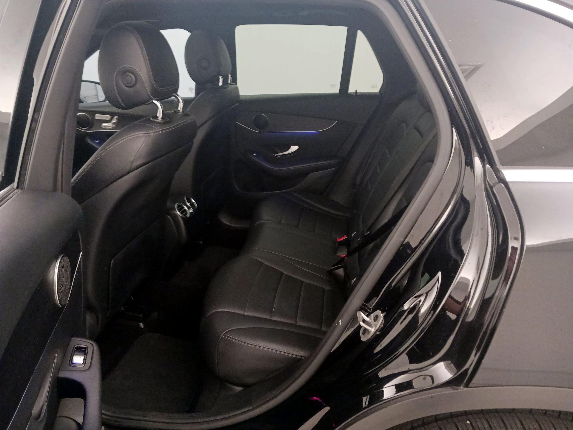 Thumbnail: 2022 Mercedes-Benz GLC - 20