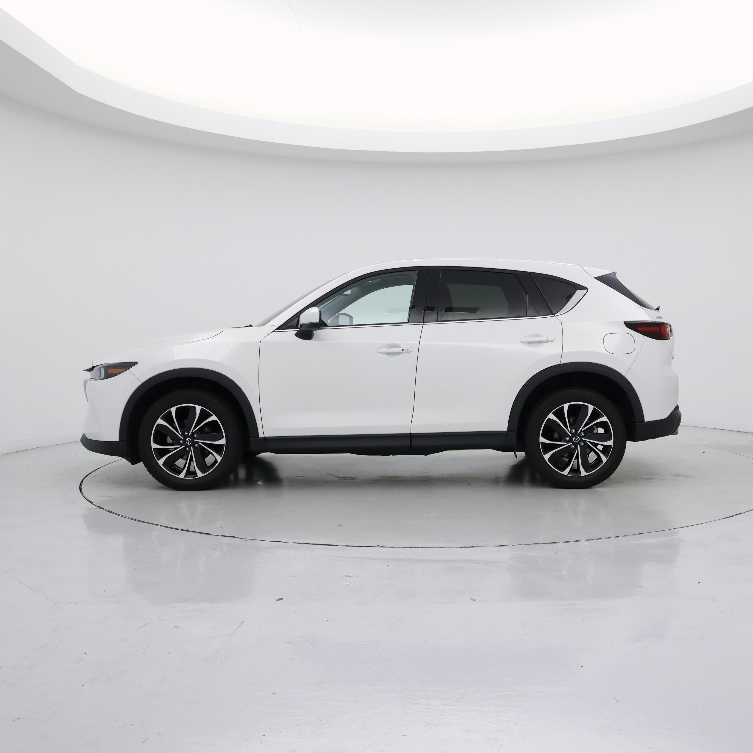 Thumbnail: 2023 Mazda CX-5 - 3