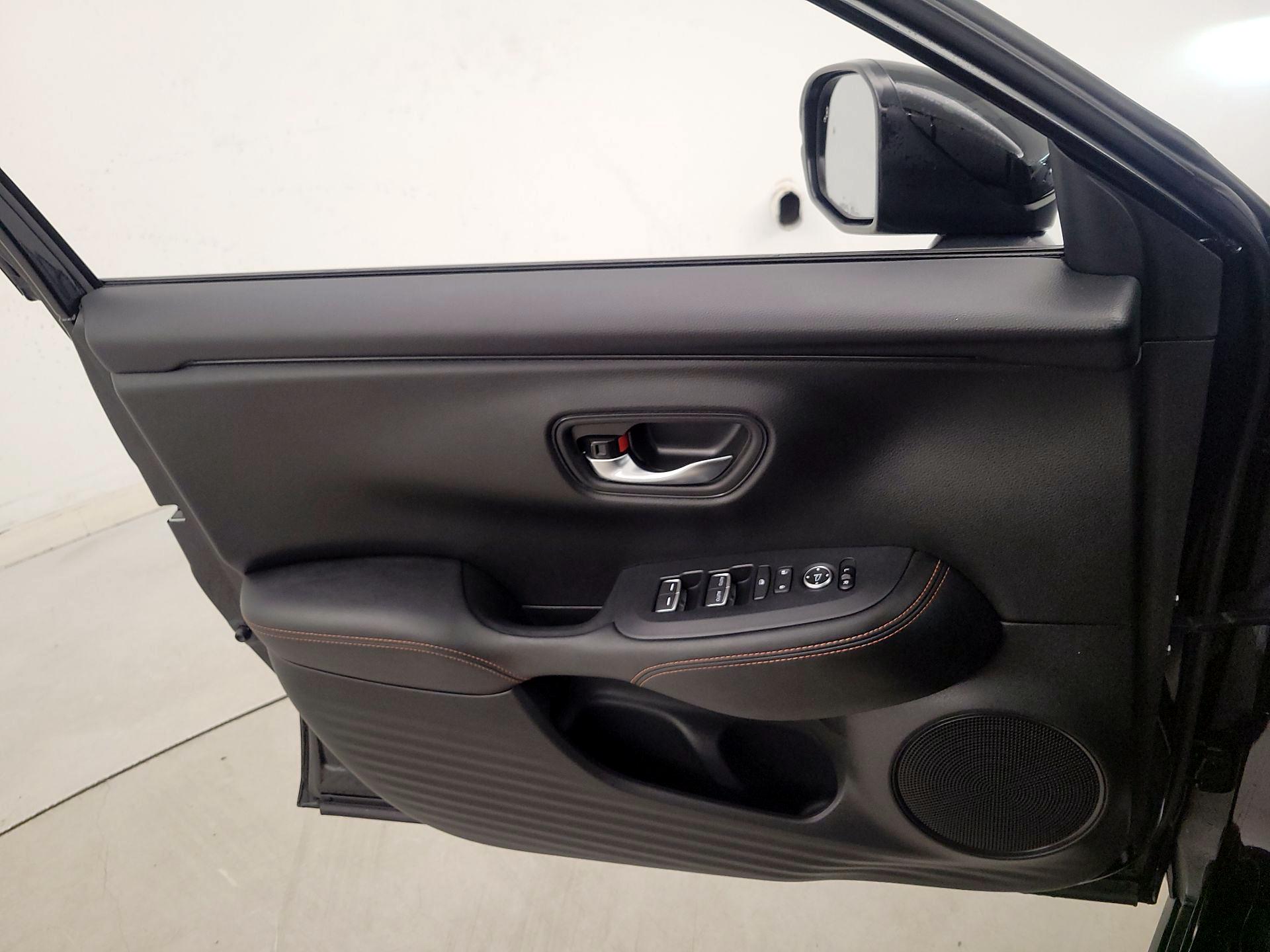 Thumbnail: 2024 Honda HR-V - 12