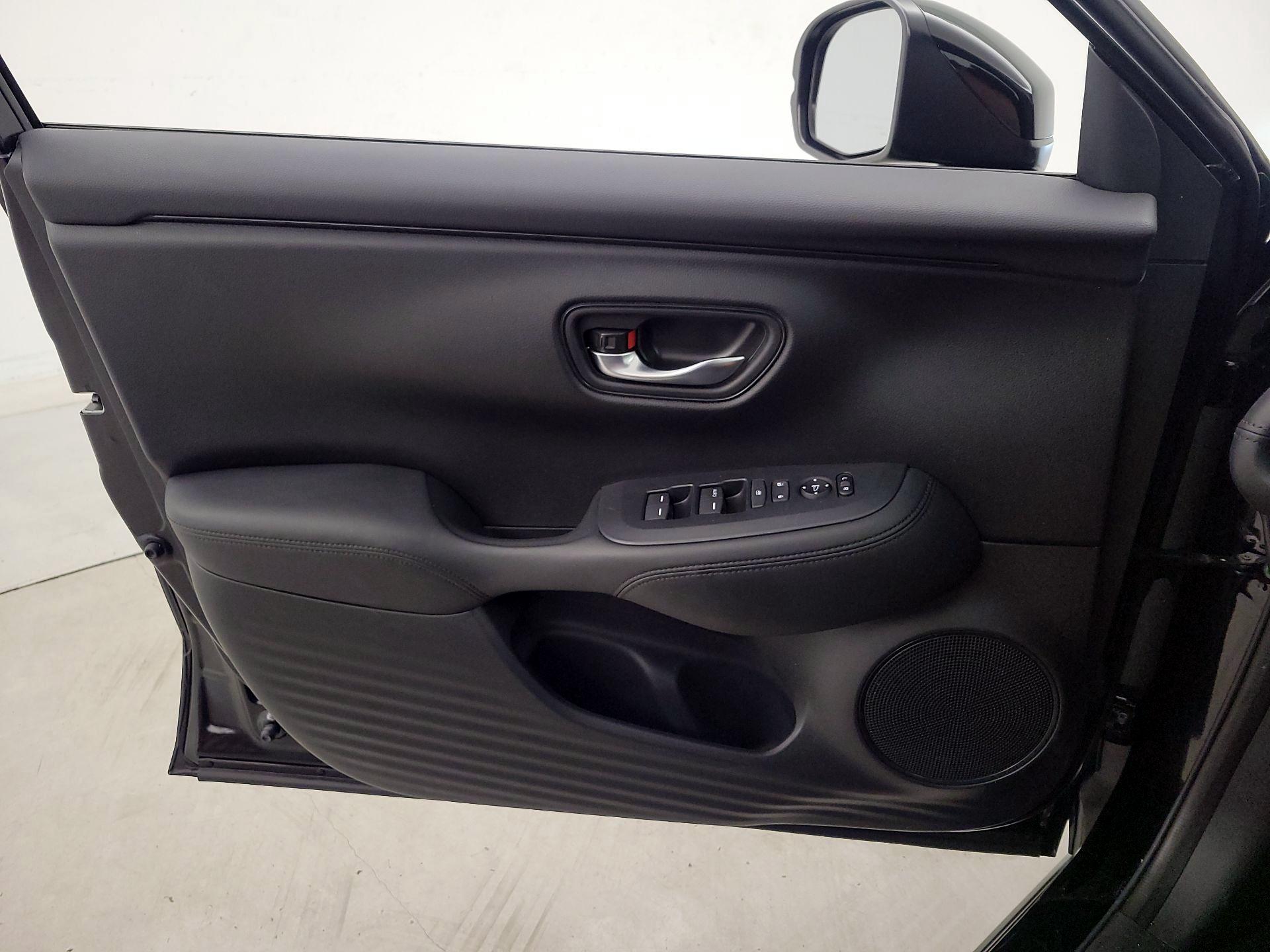 Thumbnail: 2024 Honda HR-V - 12