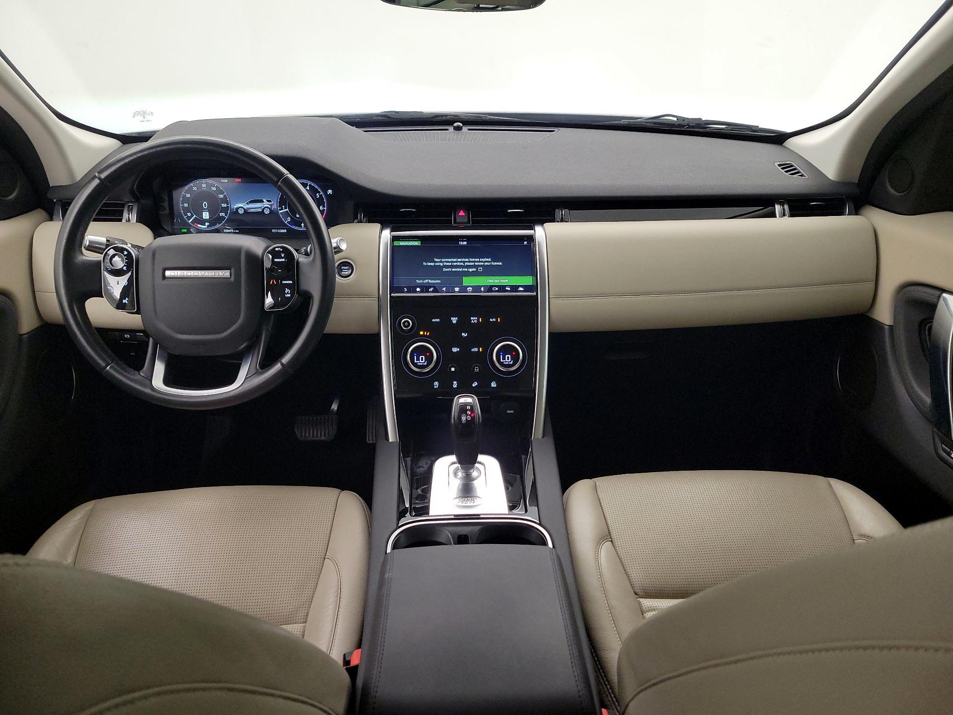 Thumbnail: 2020 Land Rover Discovery Sport - 9