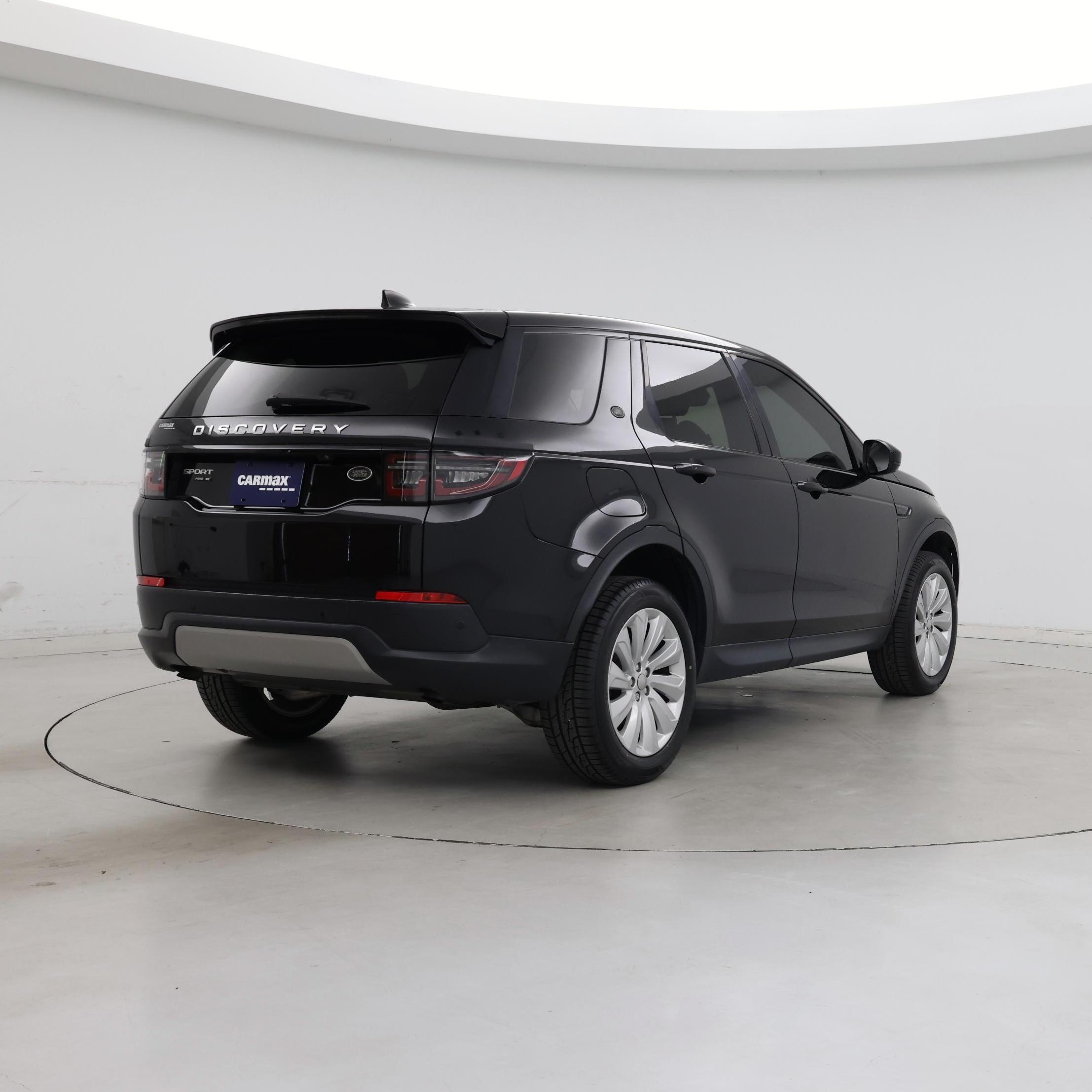 Thumbnail: 2020 Land Rover Discovery Sport - 8