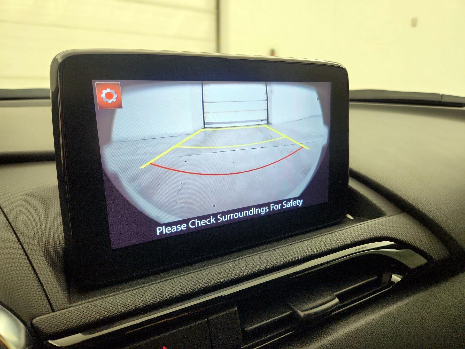 Thumbnail: 2022 Mazda MX-5 Miata - 14