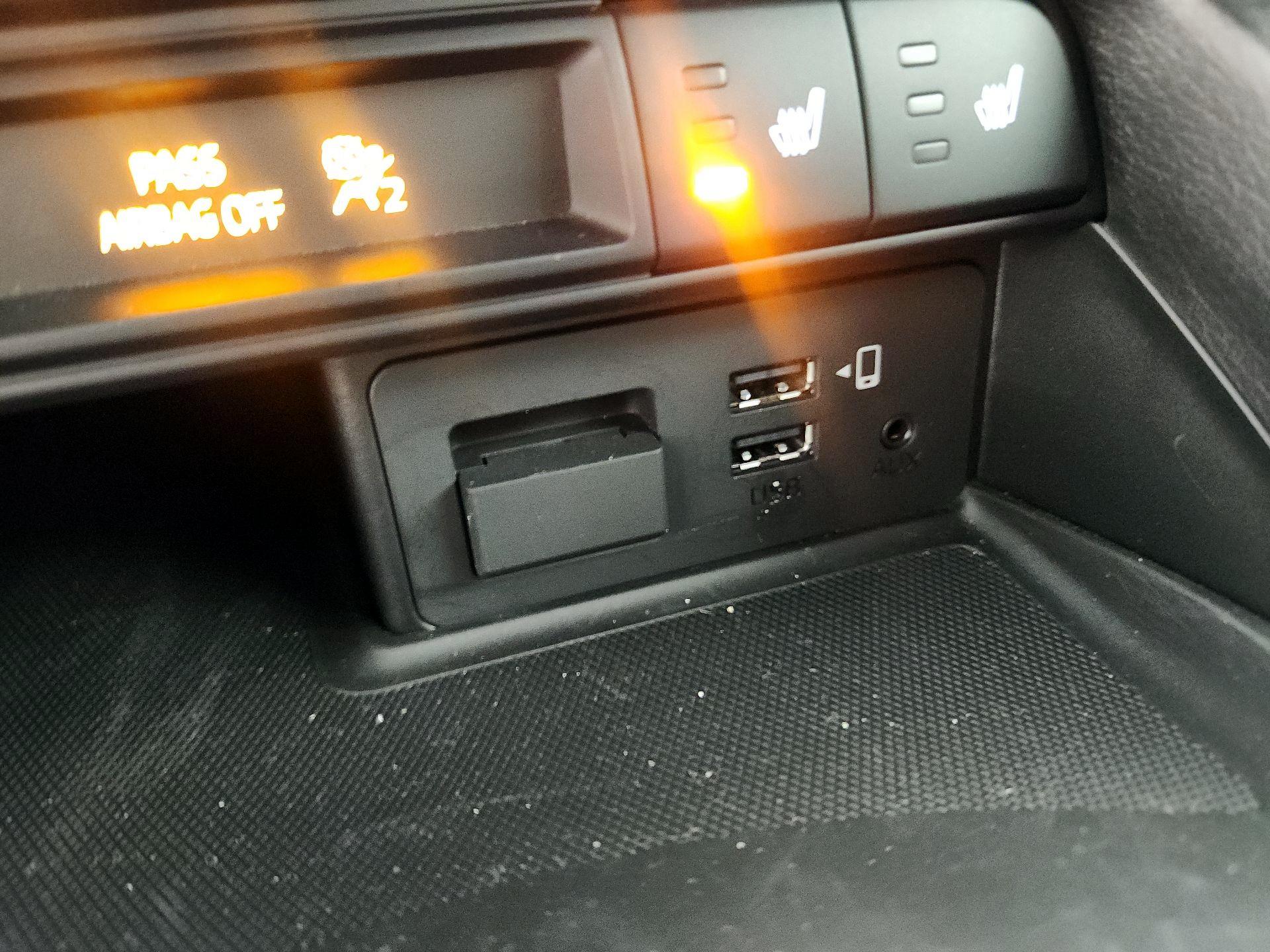 Thumbnail: 2022 Mazda MX-5 Miata - 18