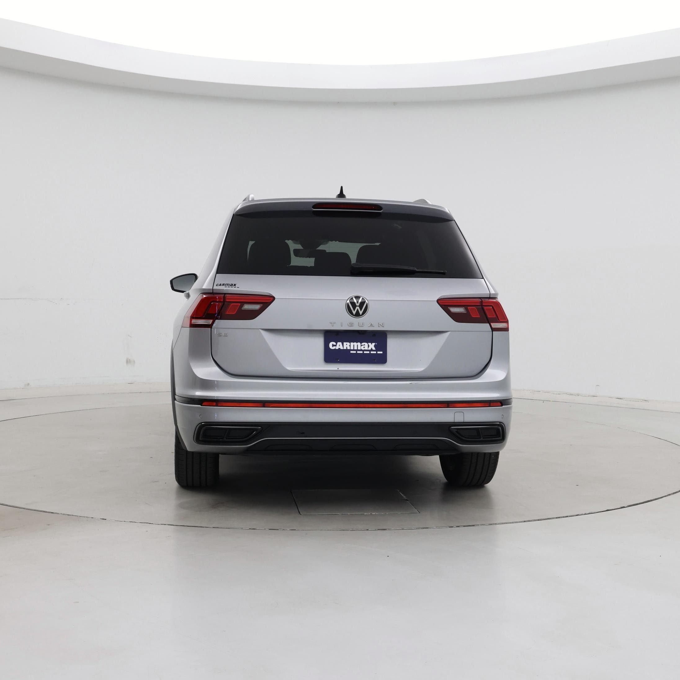 Thumbnail: 2022 Volkswagen Tiguan - 6