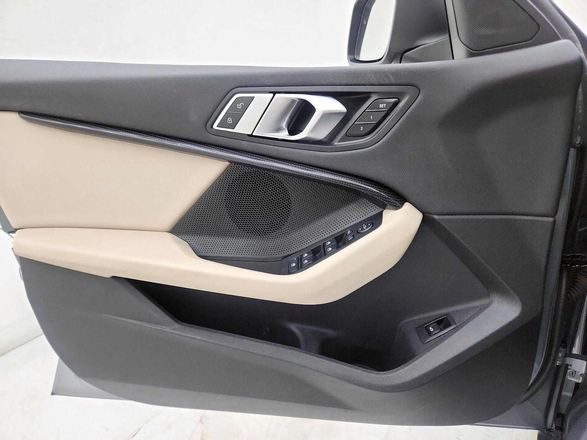 Thumbnail: 2022 BMW 2 Series - 12