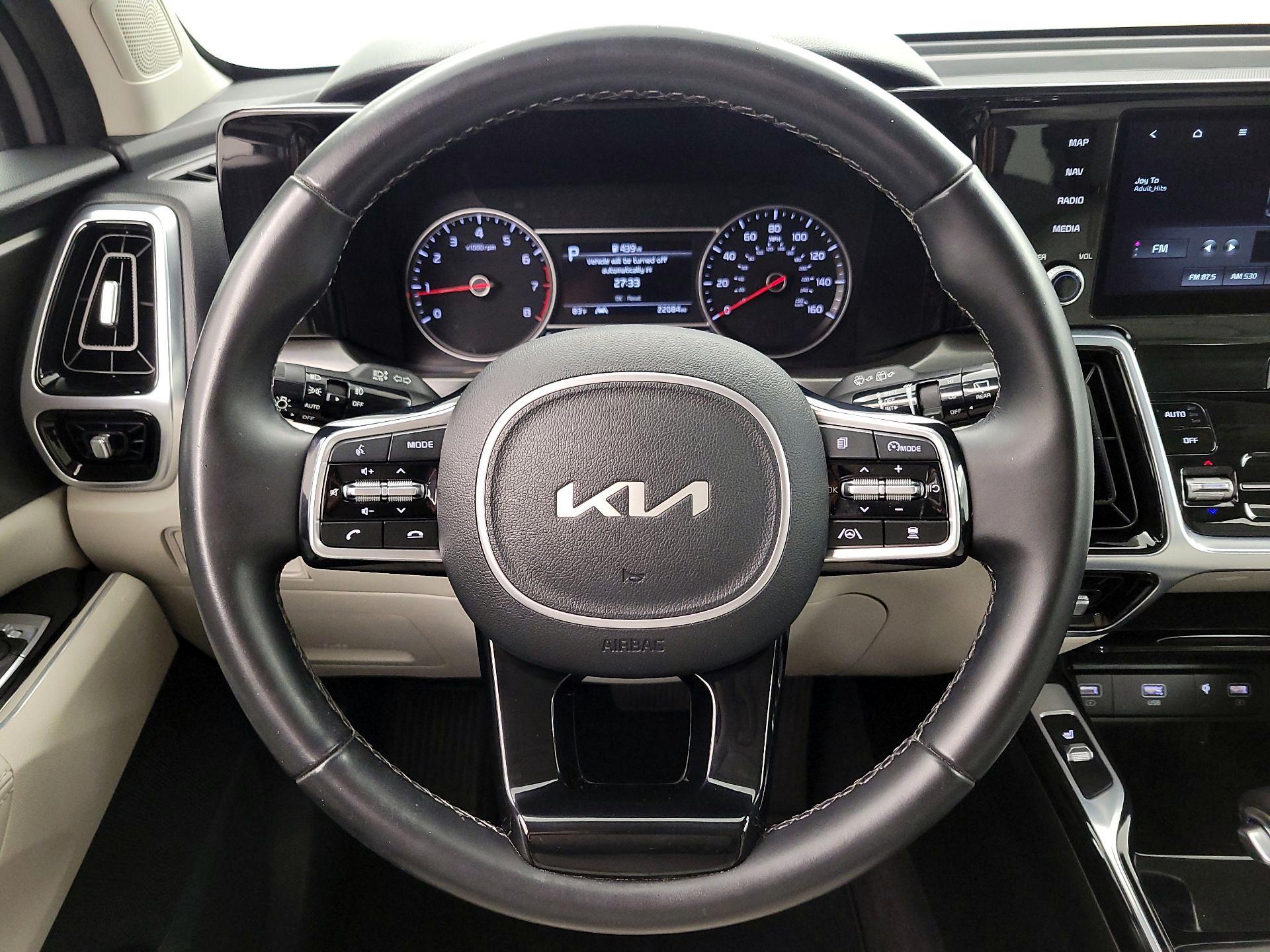 Thumbnail: 2022 Kia Sorento - 10