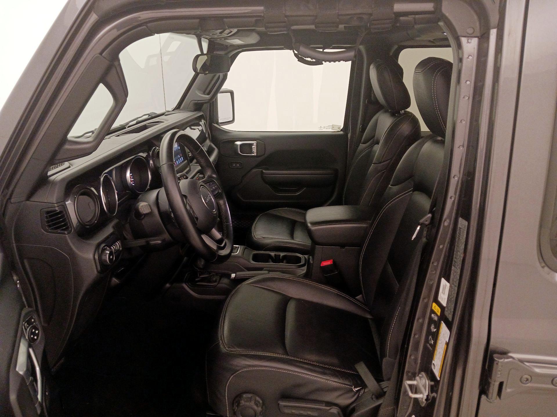 Thumbnail: 2020 Jeep Wrangler - 11