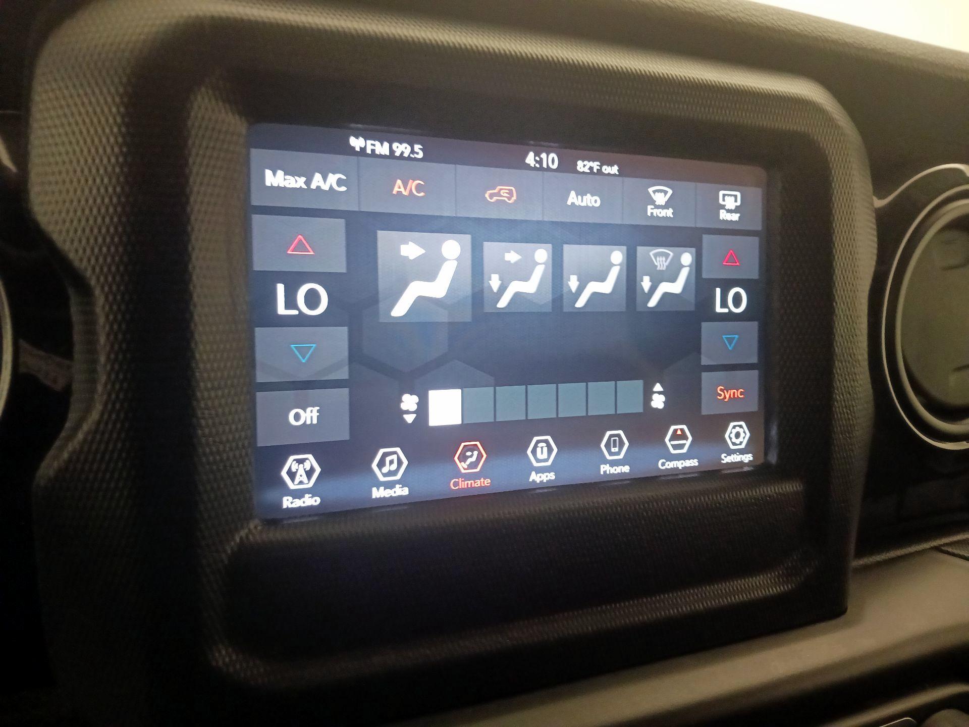 Thumbnail: 2020 Jeep Wrangler - 16