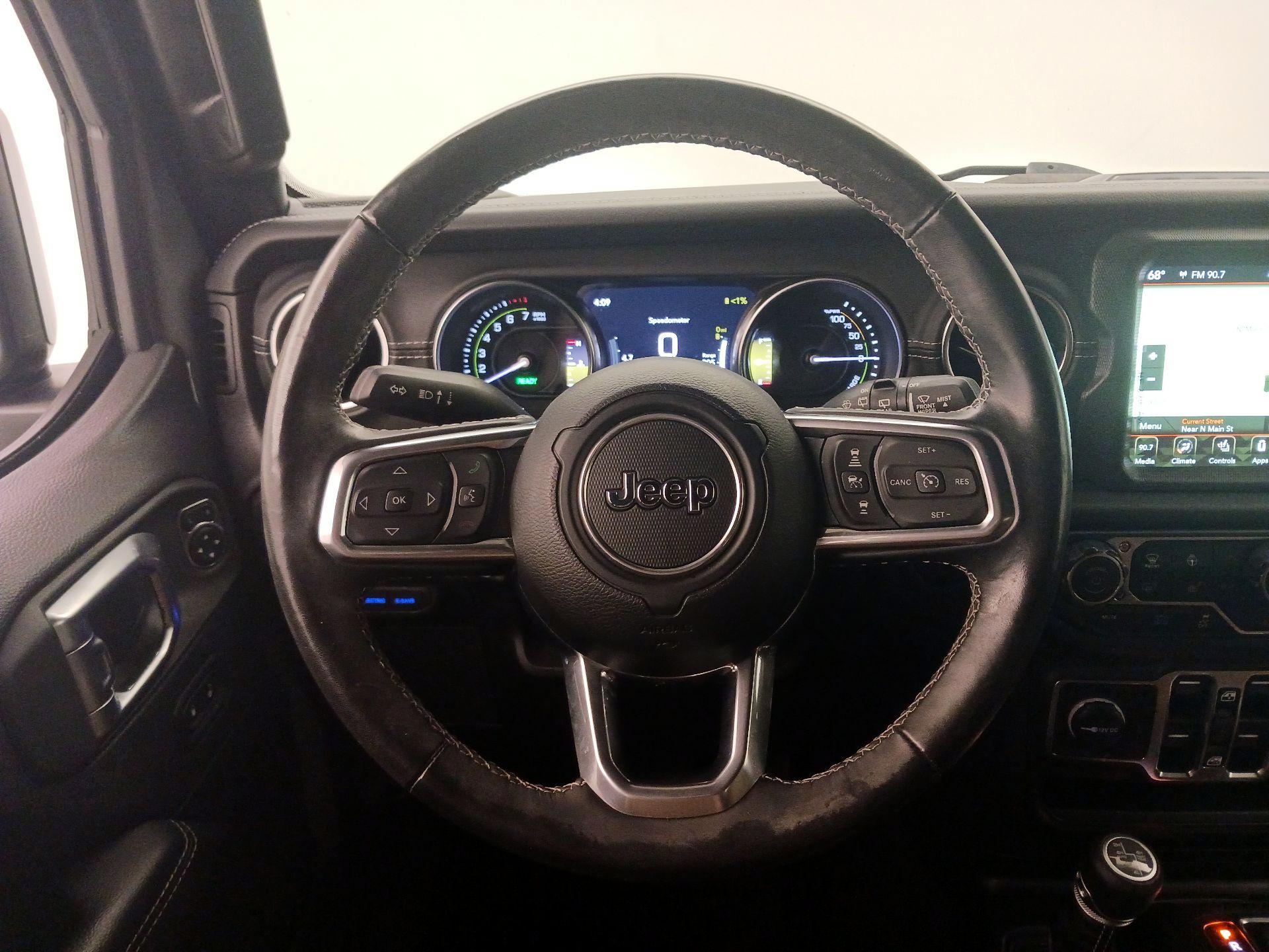 Thumbnail: 2022 Jeep Wrangler - 10