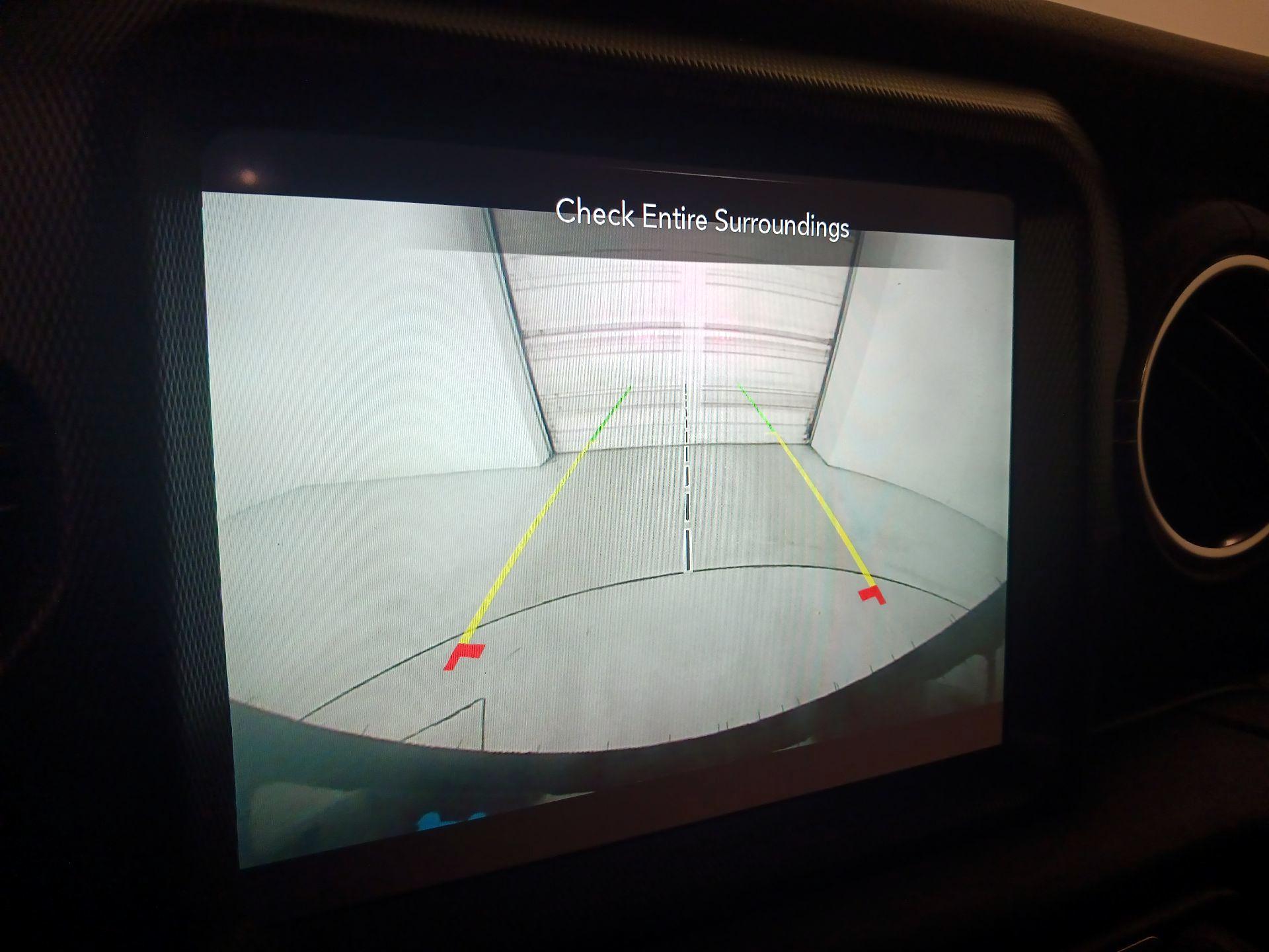 Thumbnail: 2022 Jeep Wrangler - 15