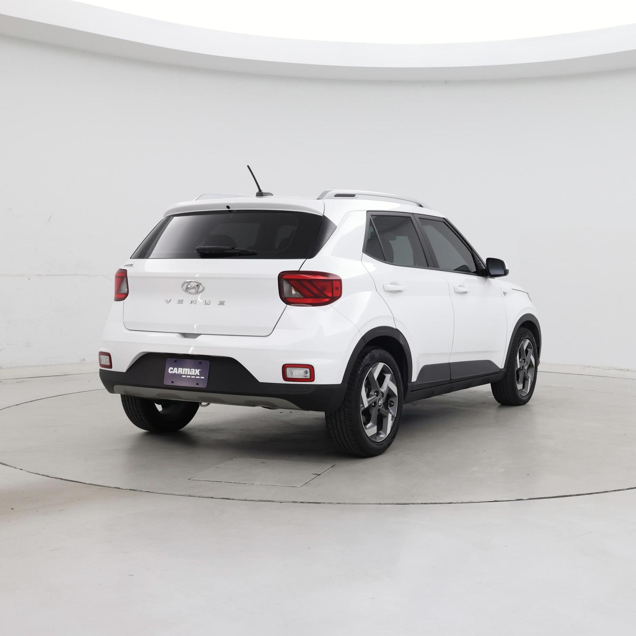 Thumbnail: 2023 Hyundai Venue - 8