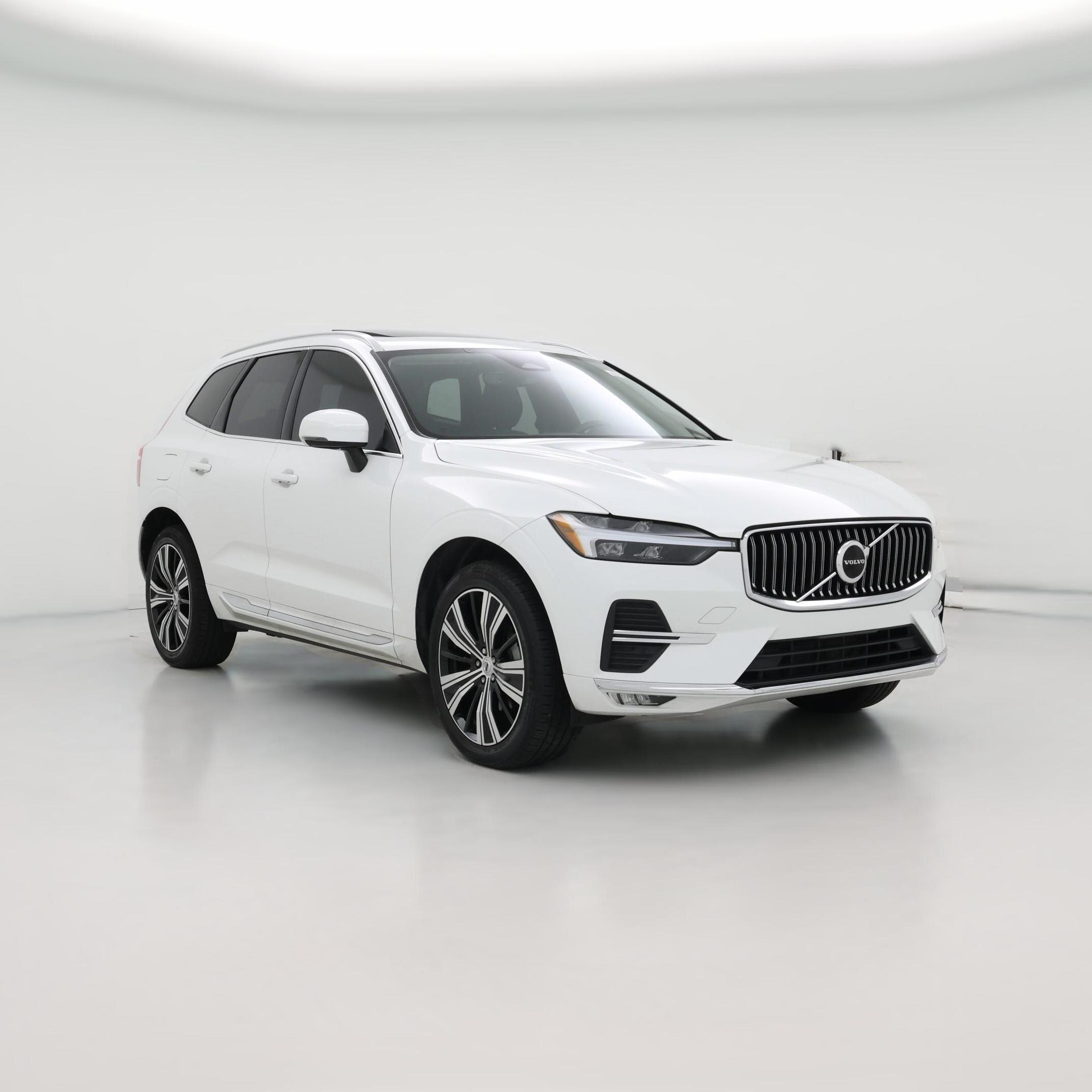 Thumbnail: 2022 Volvo XC60 - 1