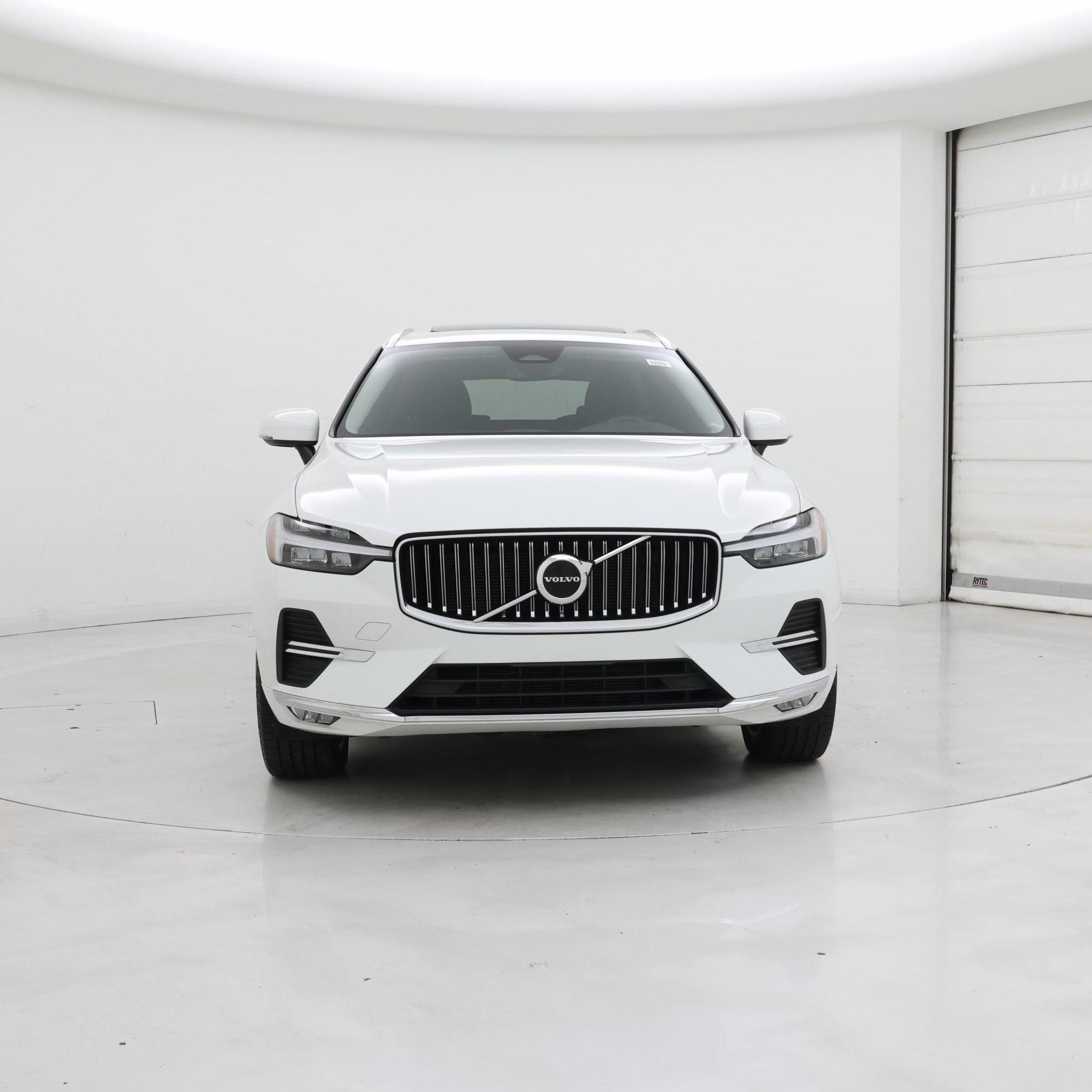 Thumbnail: 2022 Volvo XC60 - 5