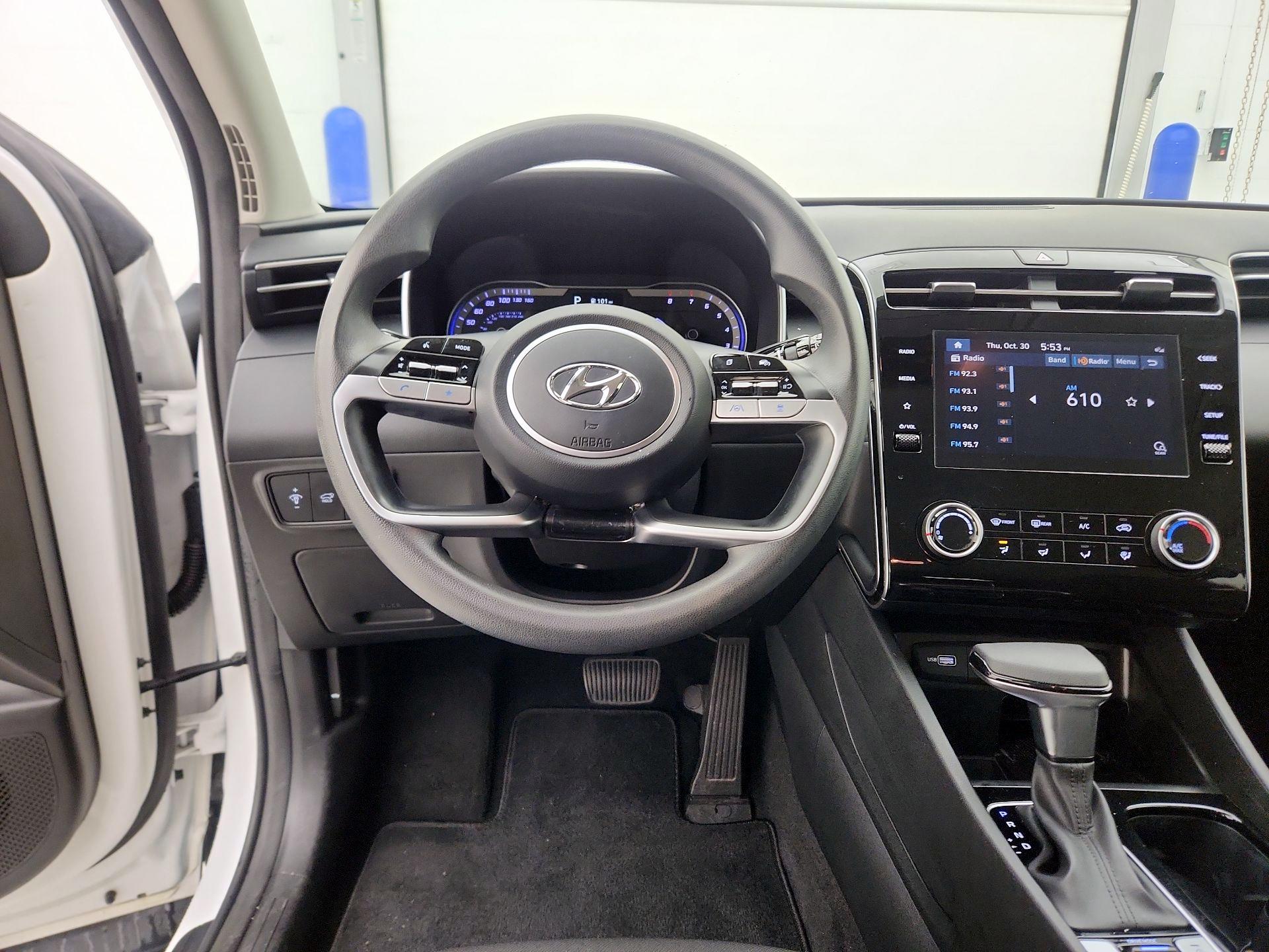 Thumbnail: 2023 Hyundai Tucson - 10