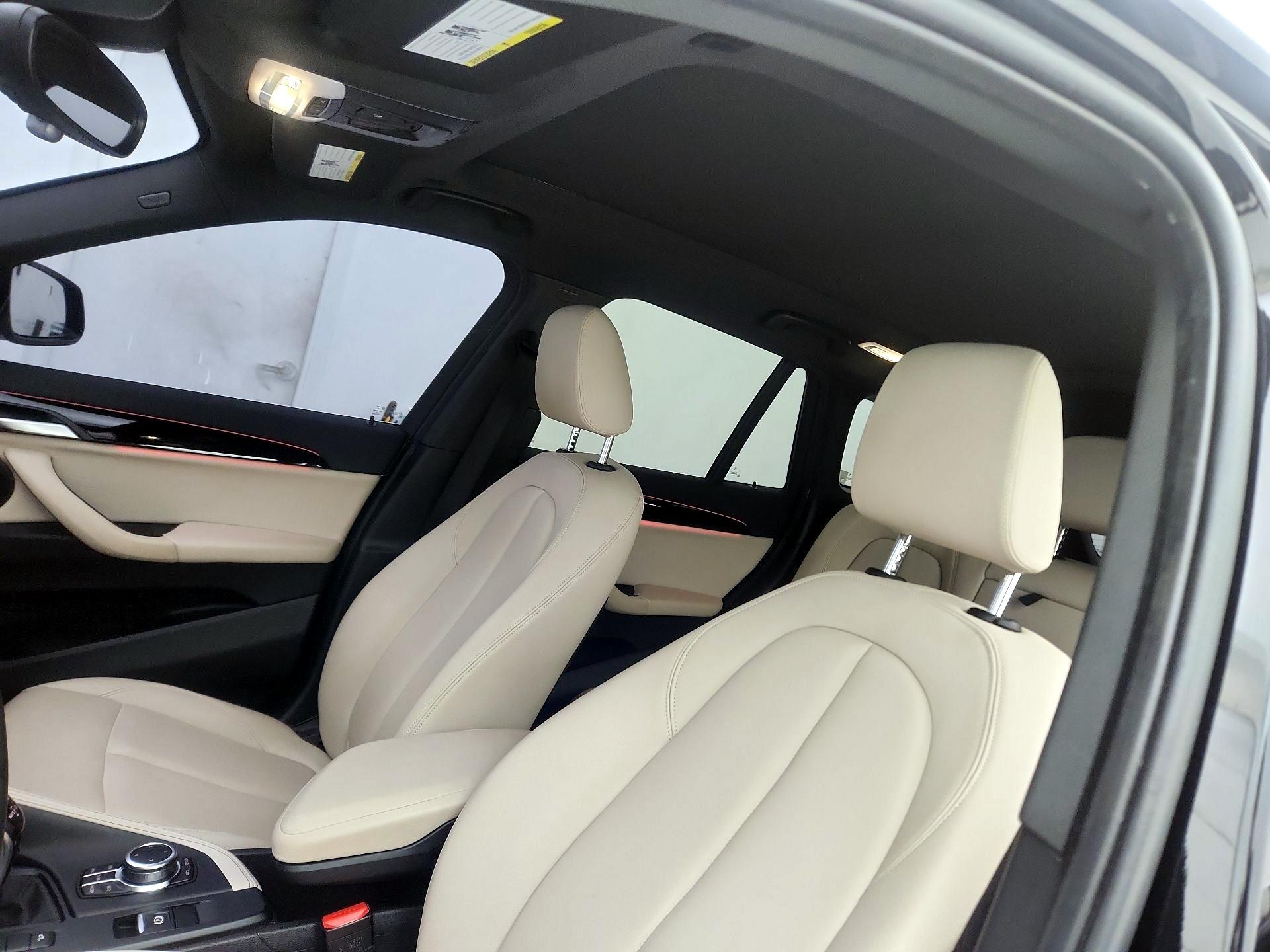 Thumbnail: 2022 BMW X1 - 20