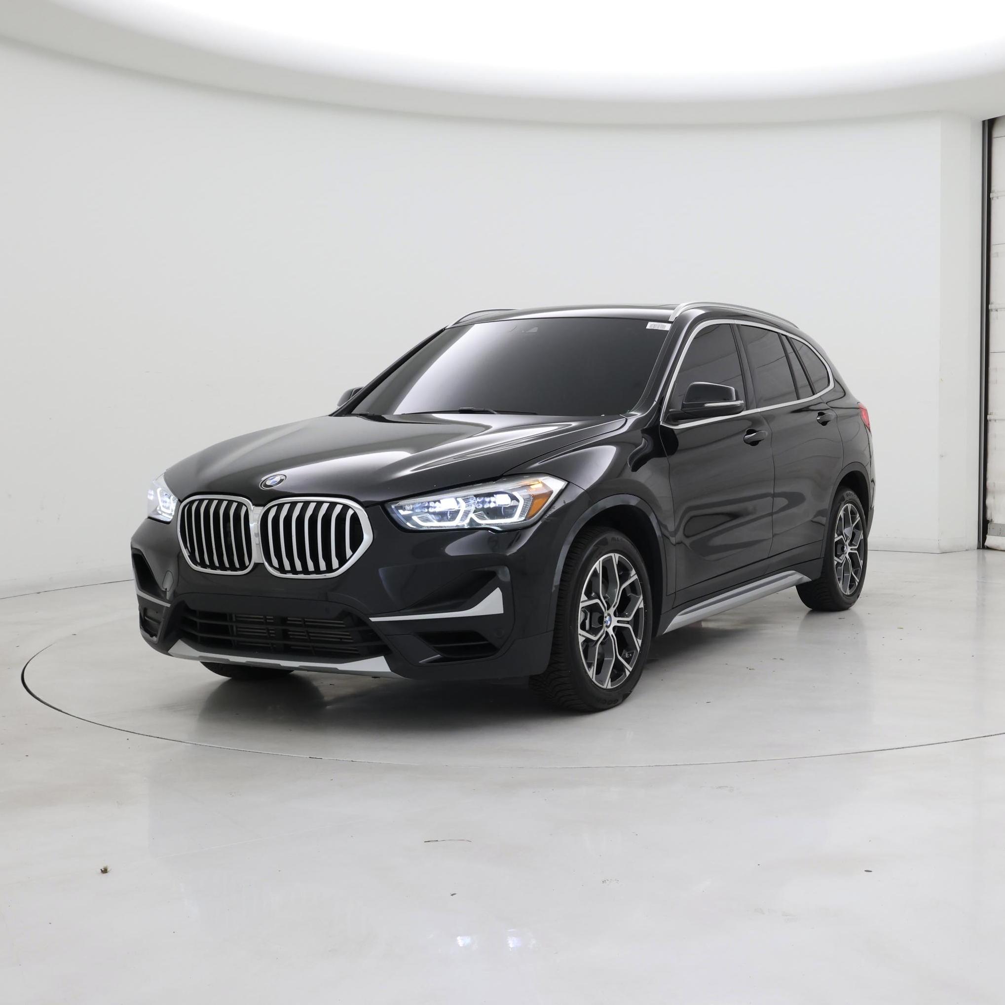 Thumbnail: 2022 BMW X1 - 4