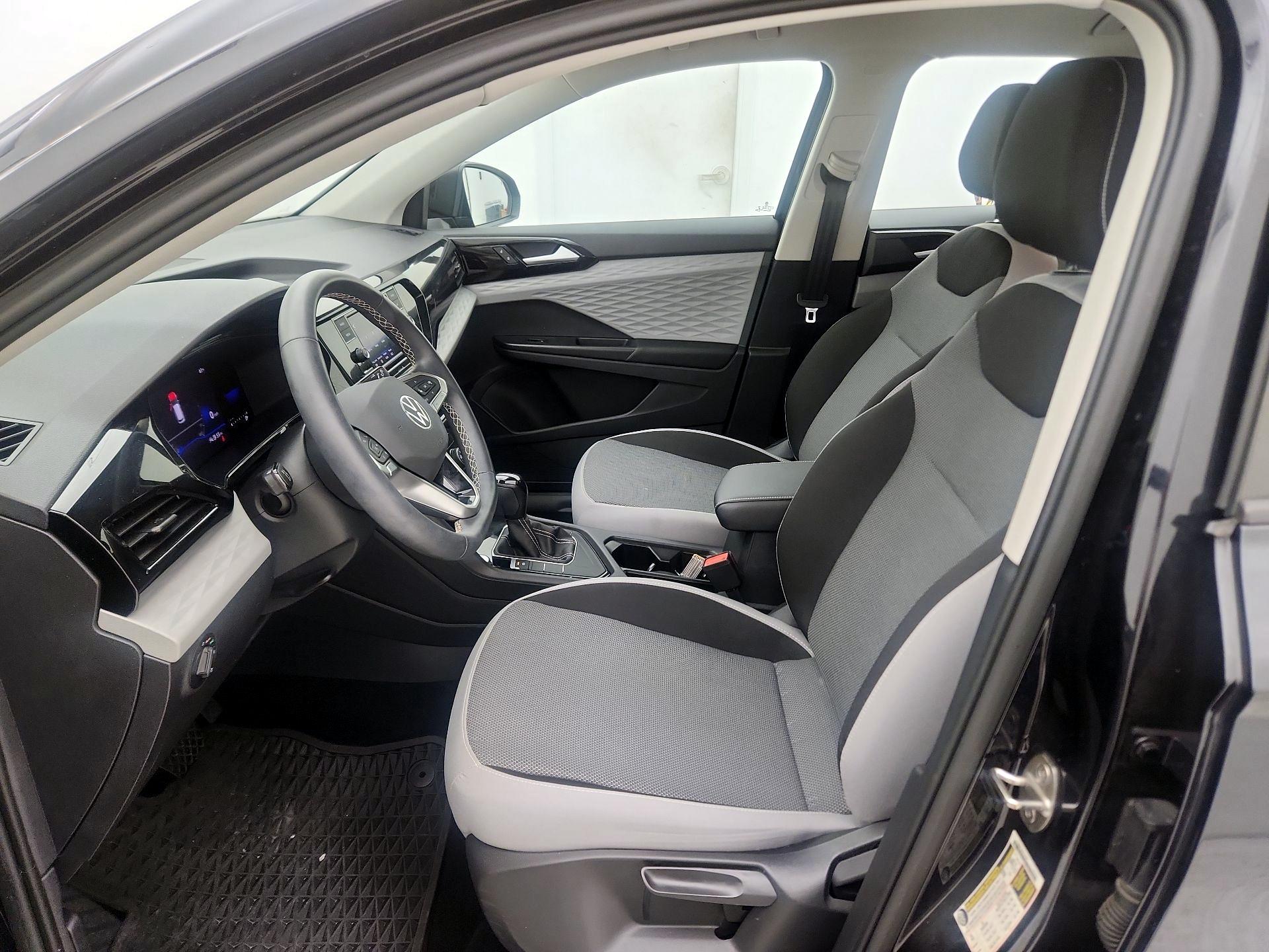 Thumbnail: 2023 Volkswagen Taos - 11