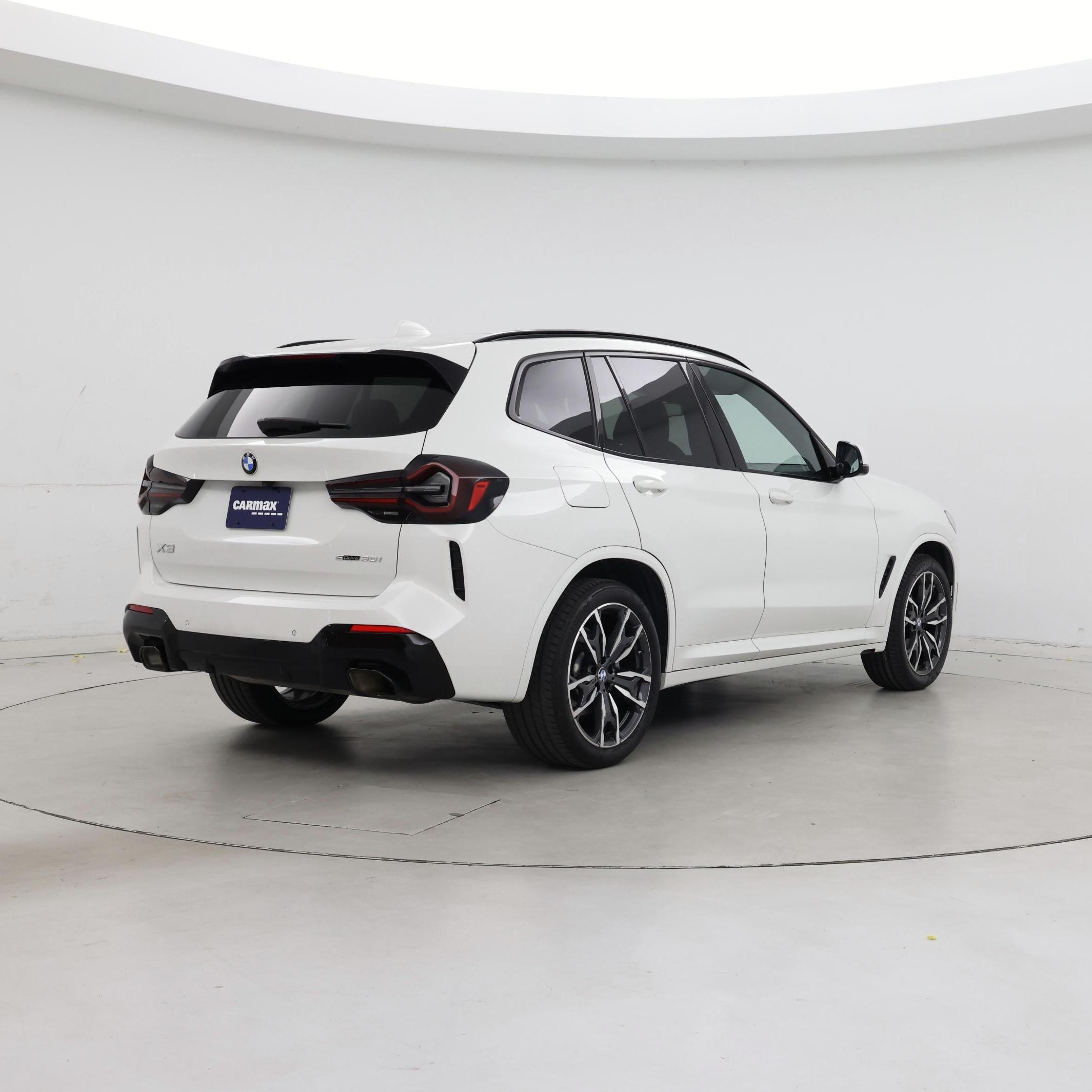 Thumbnail: 2023 BMW X3 - 8