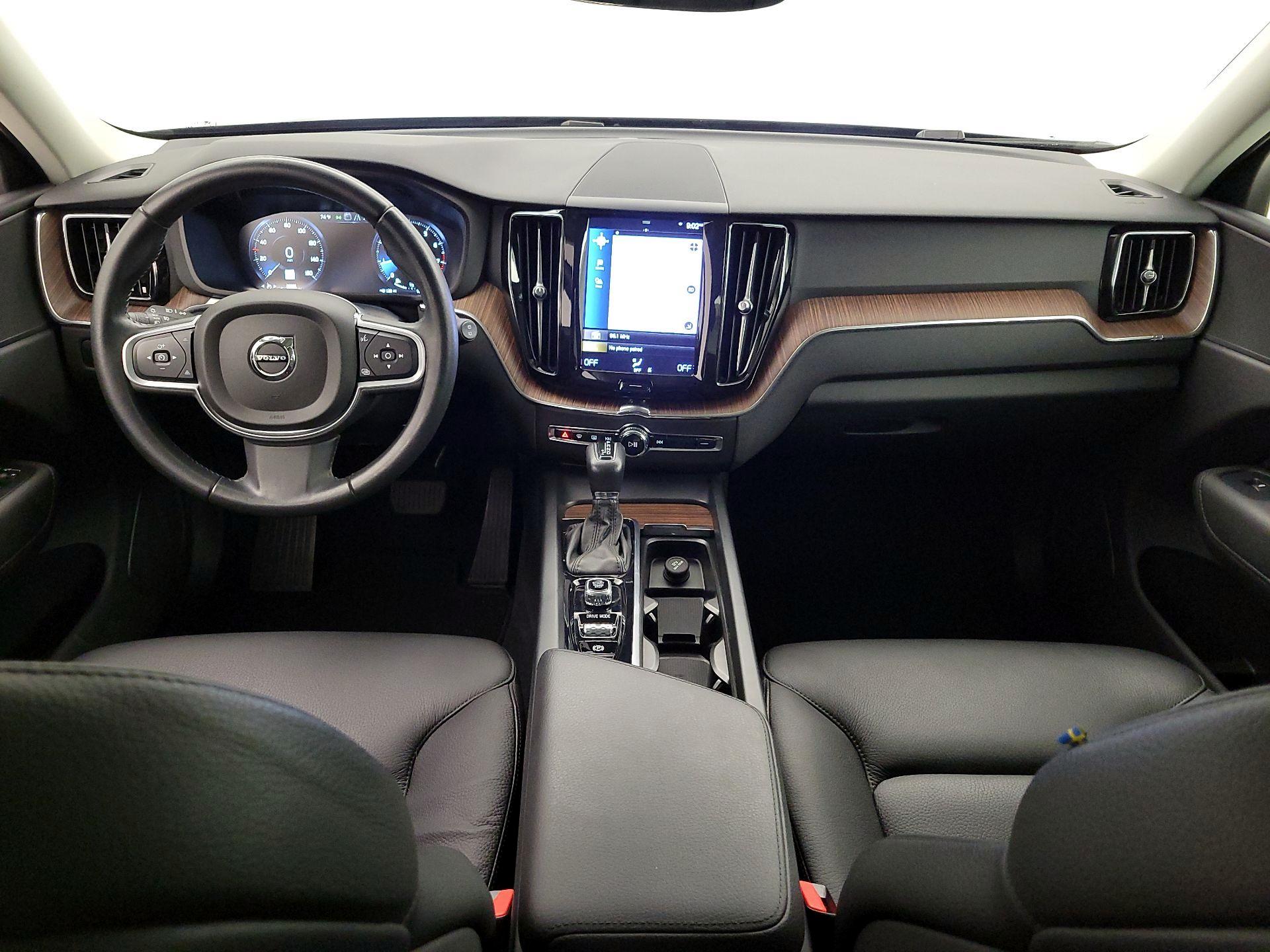 Thumbnail: 2021 Volvo XC60 - 9