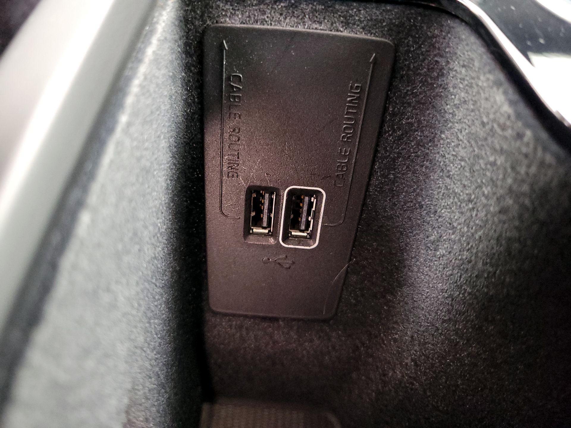 Thumbnail: 2021 Volvo XC60 - 19