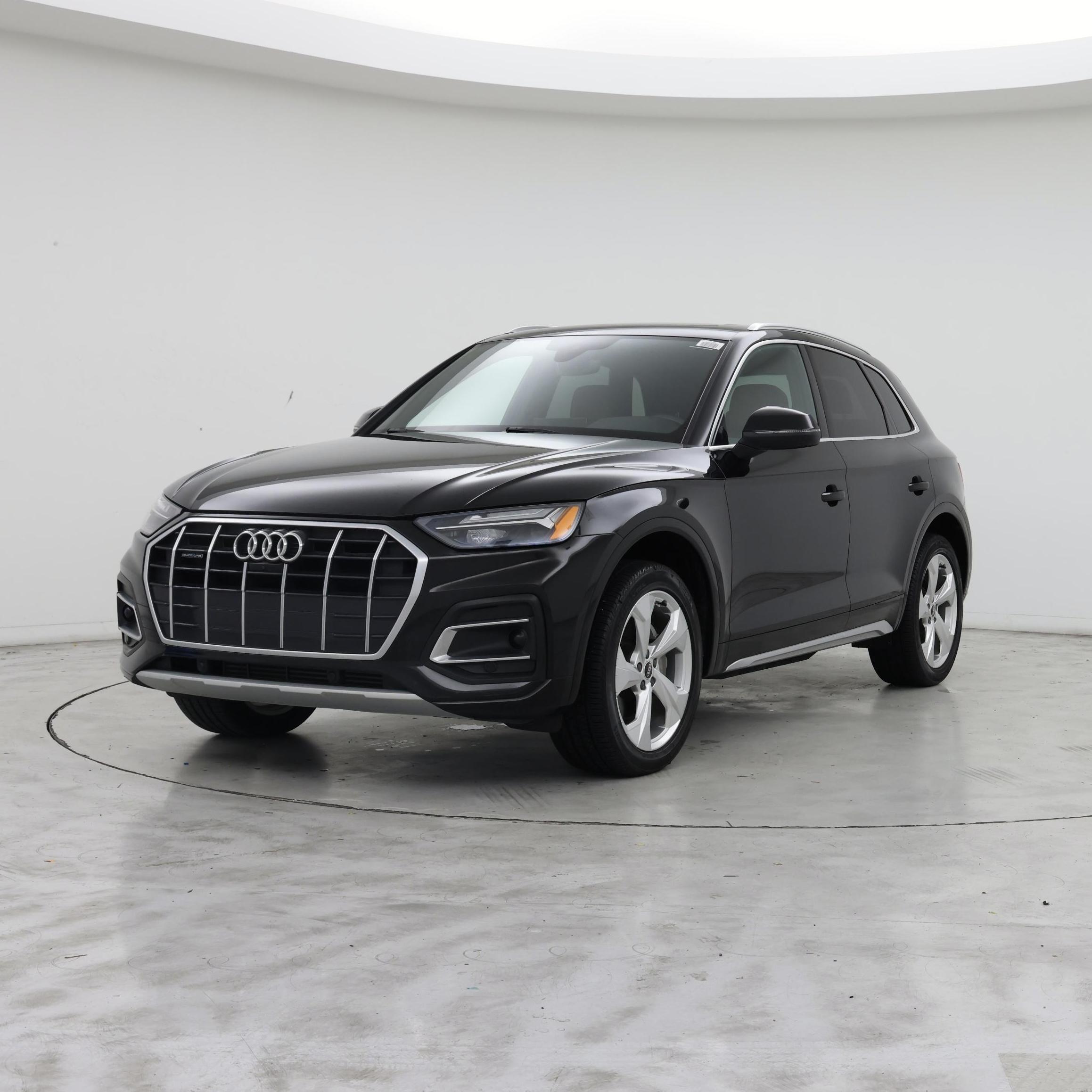 Thumbnail: 2021 Audi Q5 - 4
