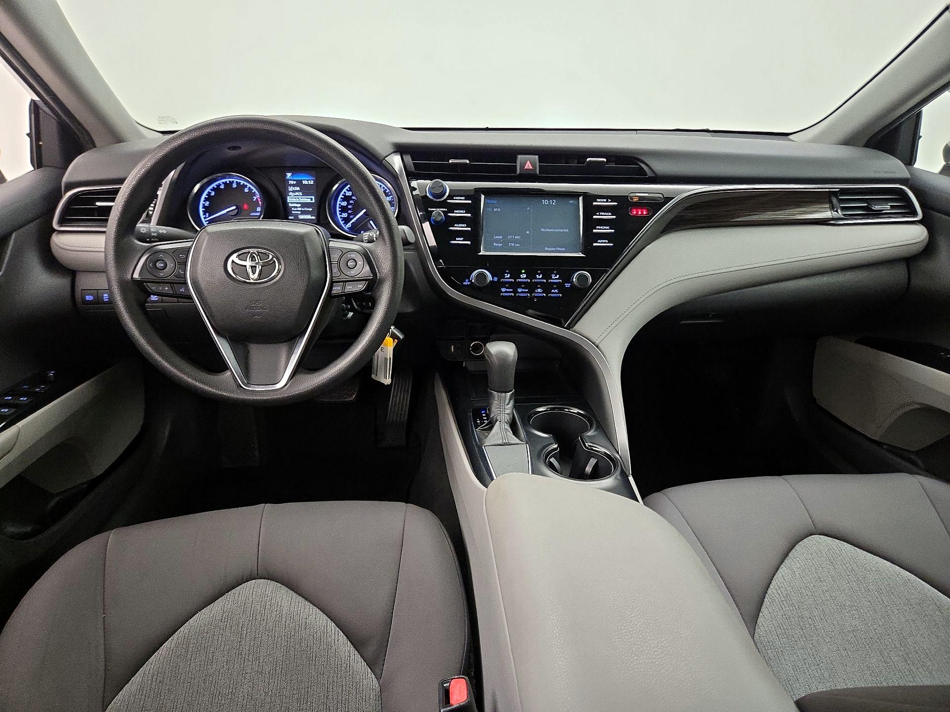 Thumbnail: 2019 Toyota Camry - 9