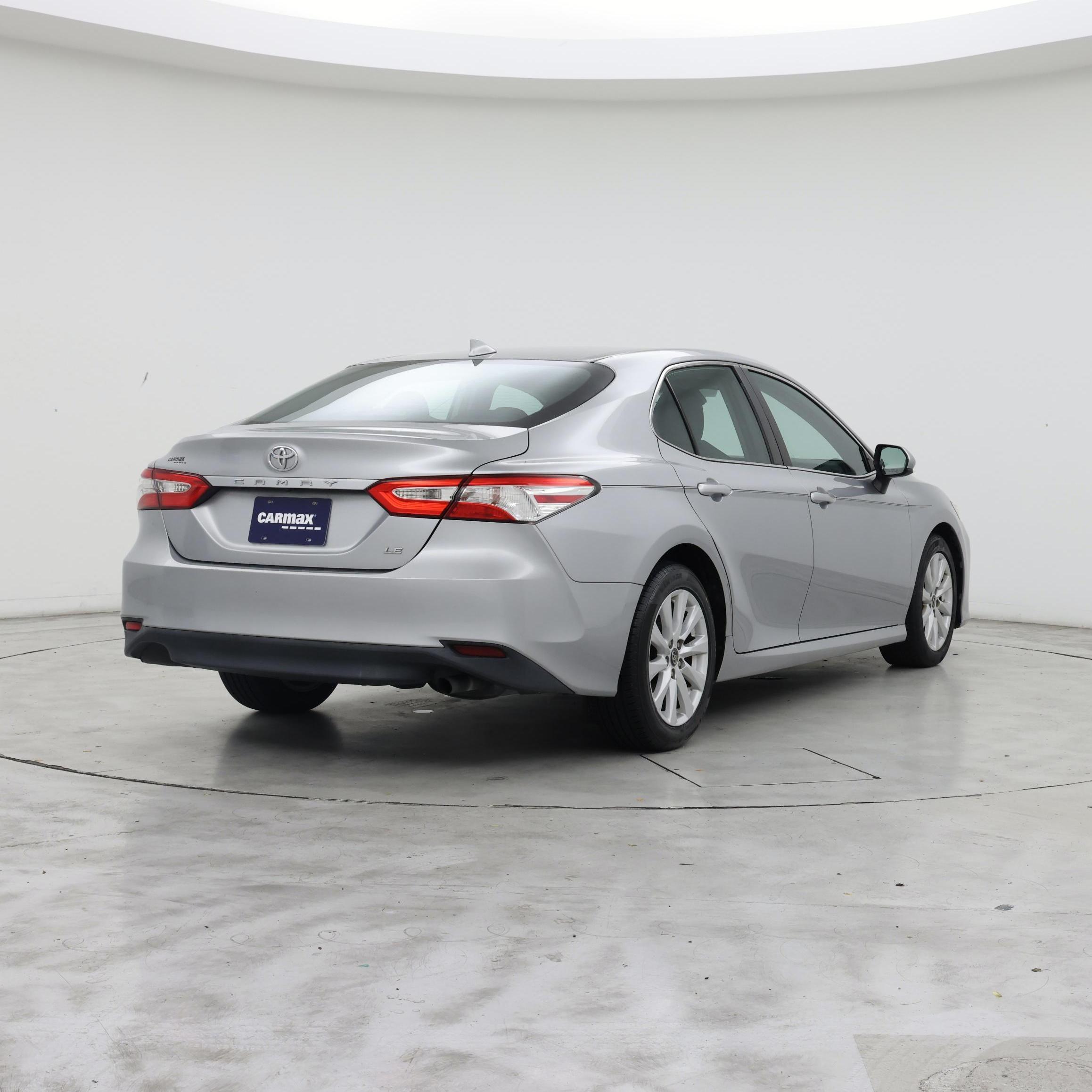 Thumbnail: 2019 Toyota Camry - 8