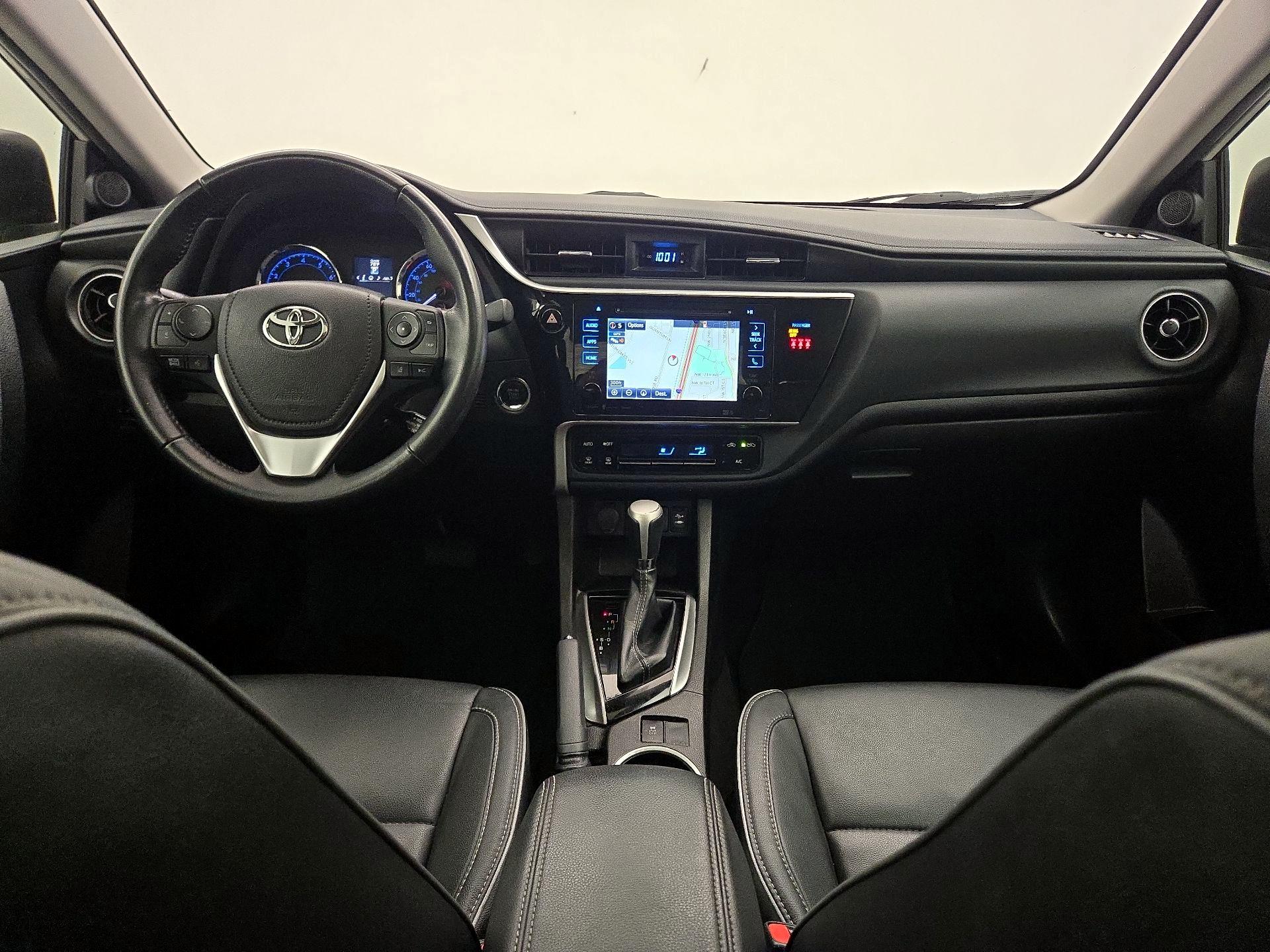 Thumbnail: 2018 Toyota Corolla - 9