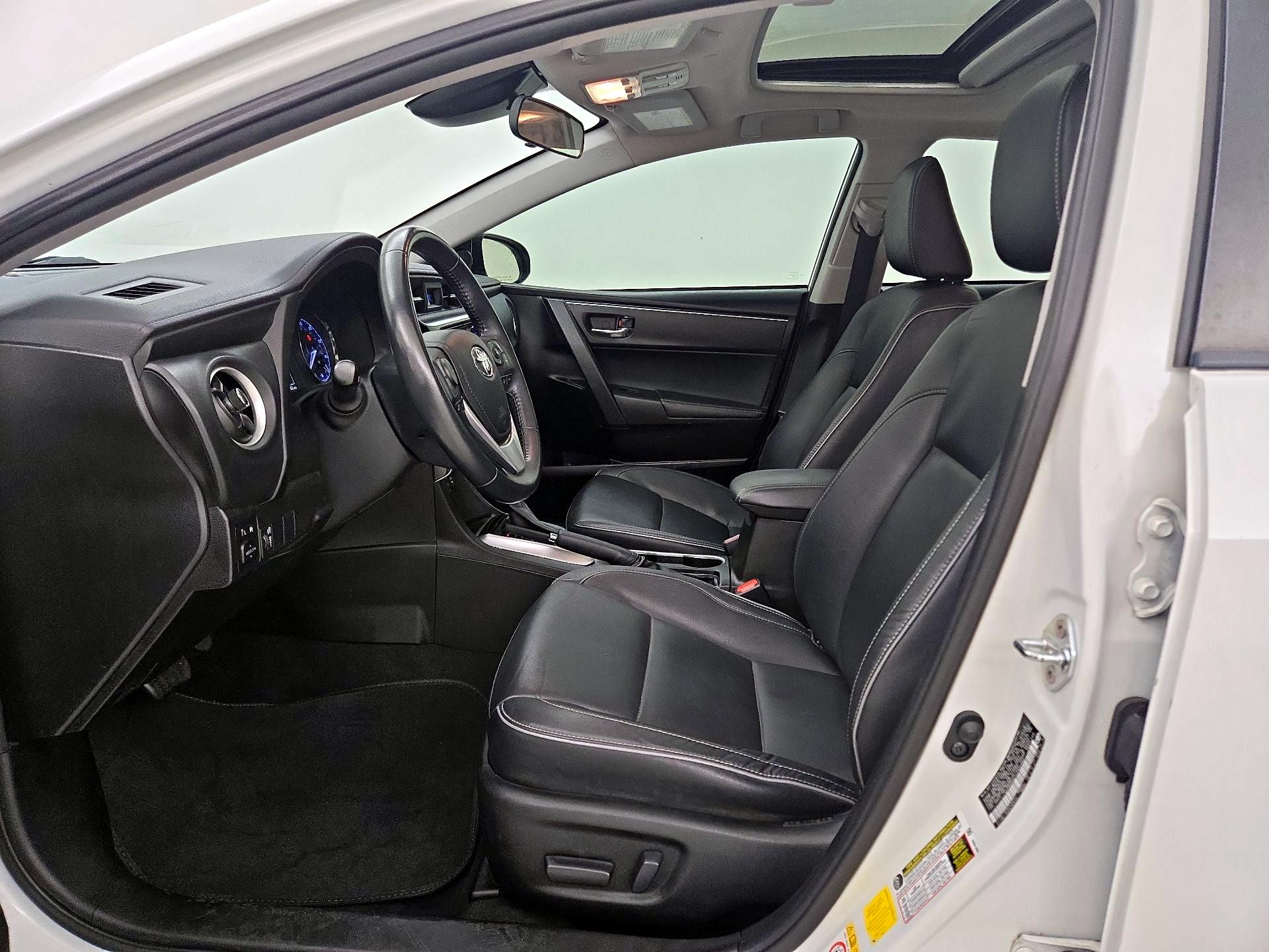 Thumbnail: 2018 Toyota Corolla - 11