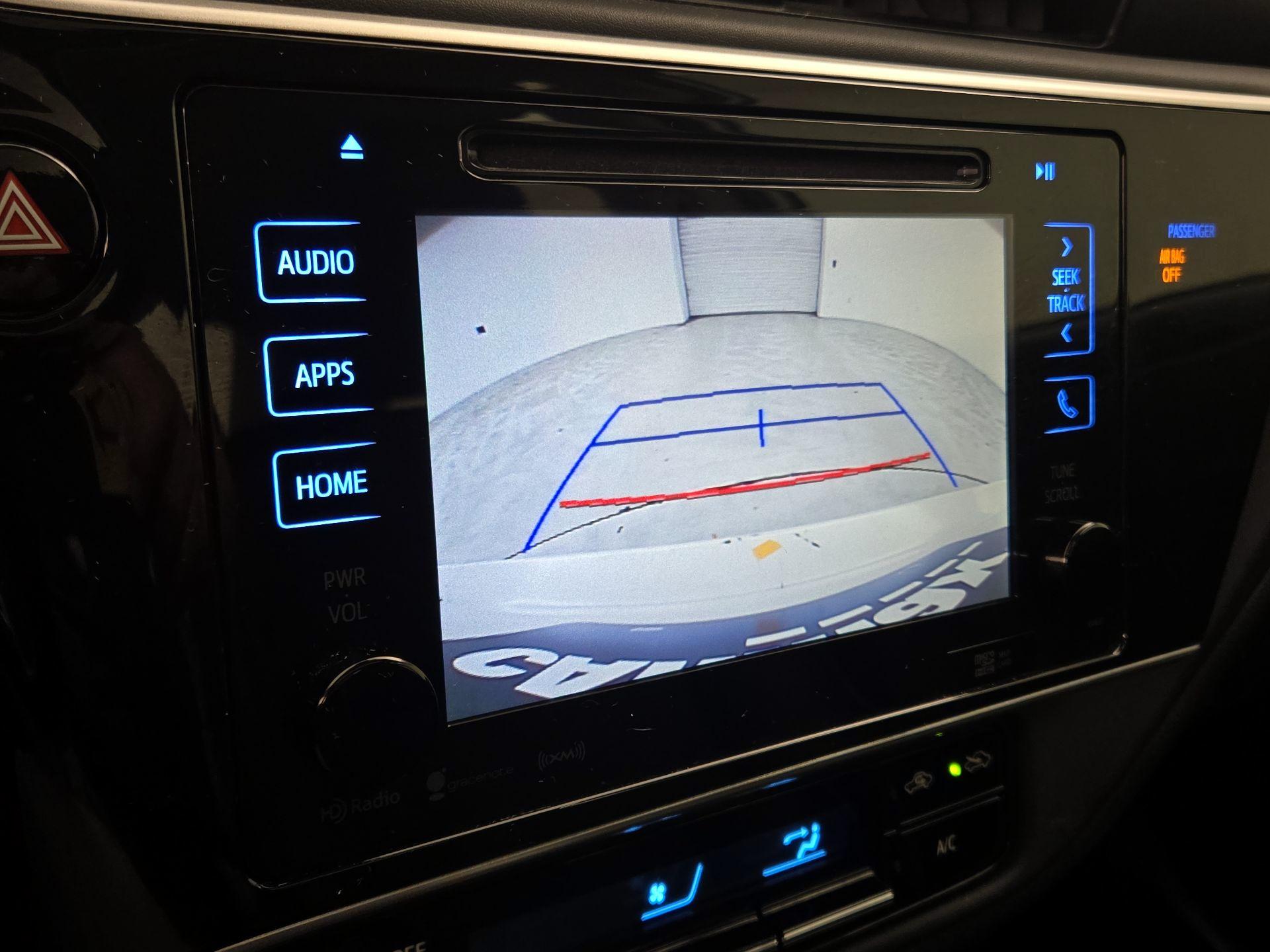 Thumbnail: 2018 Toyota Corolla - 15