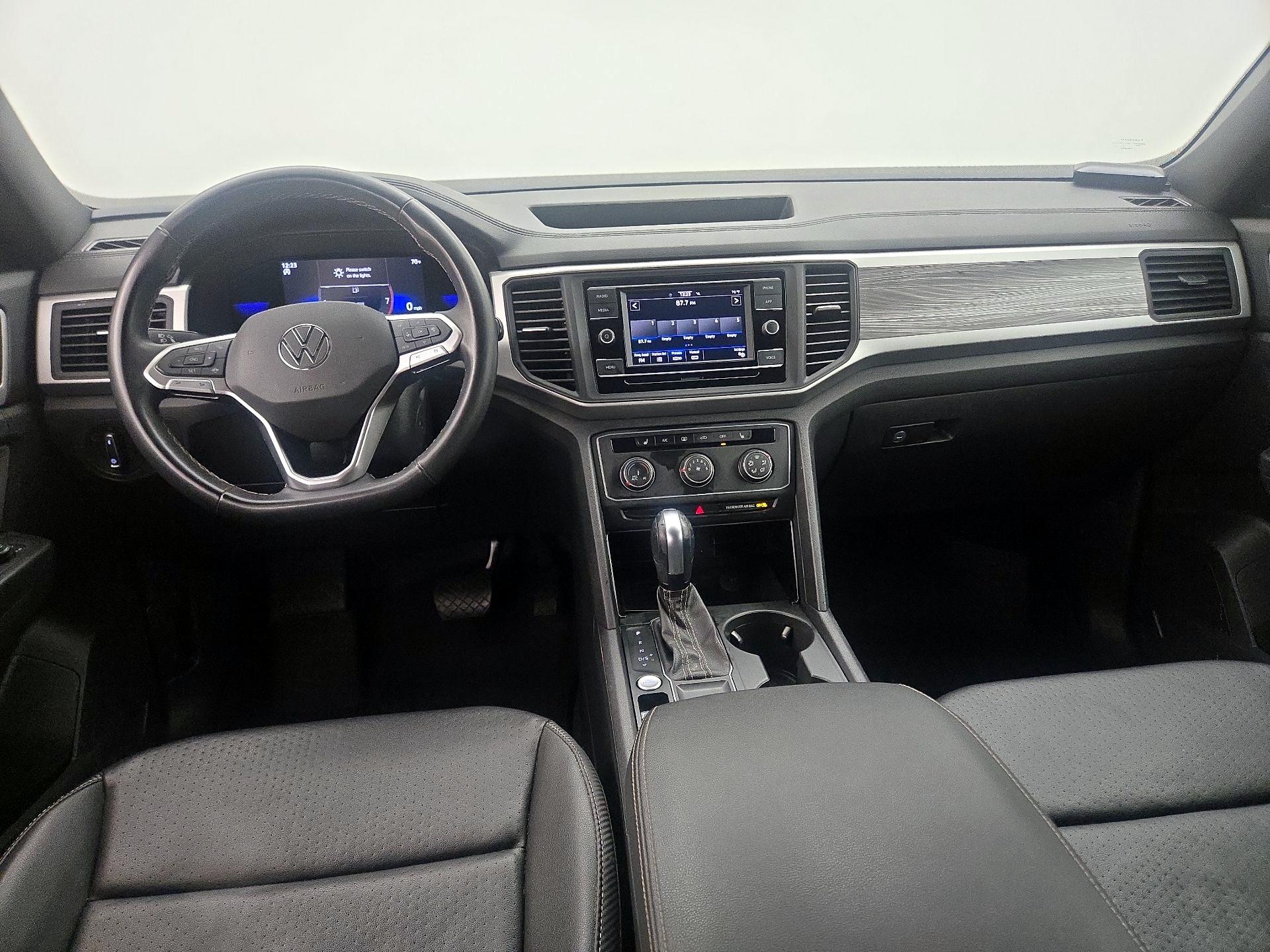 Thumbnail: 2022 Volkswagen Atlas - 9