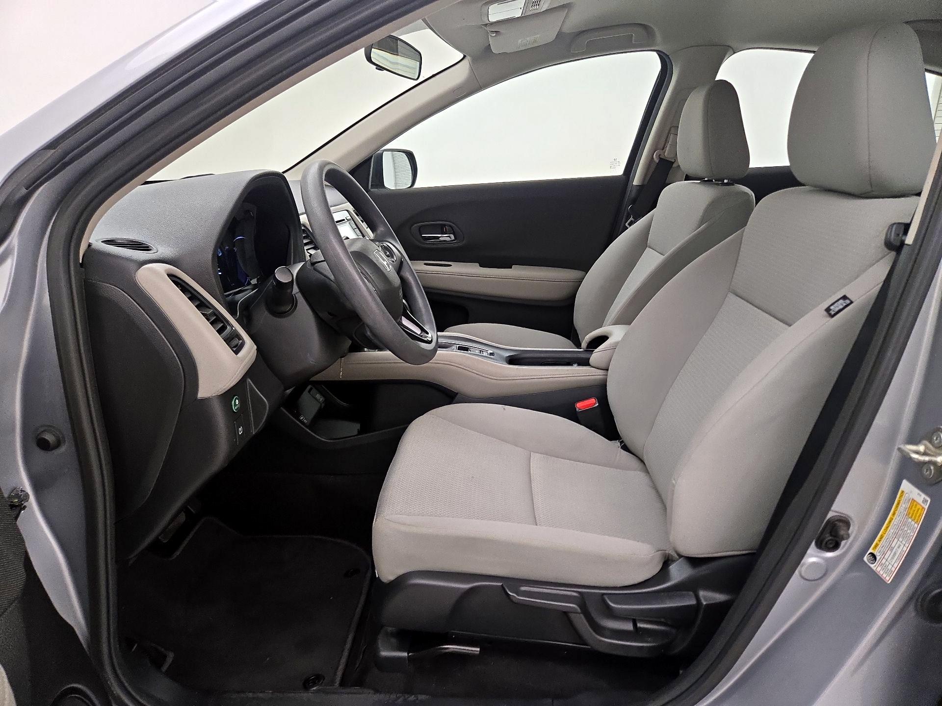 Thumbnail: 2019 Honda HR-V - 11