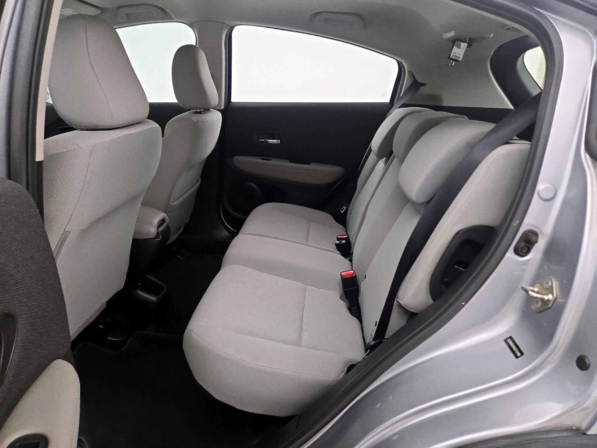 Thumbnail: 2019 Honda HR-V - 19