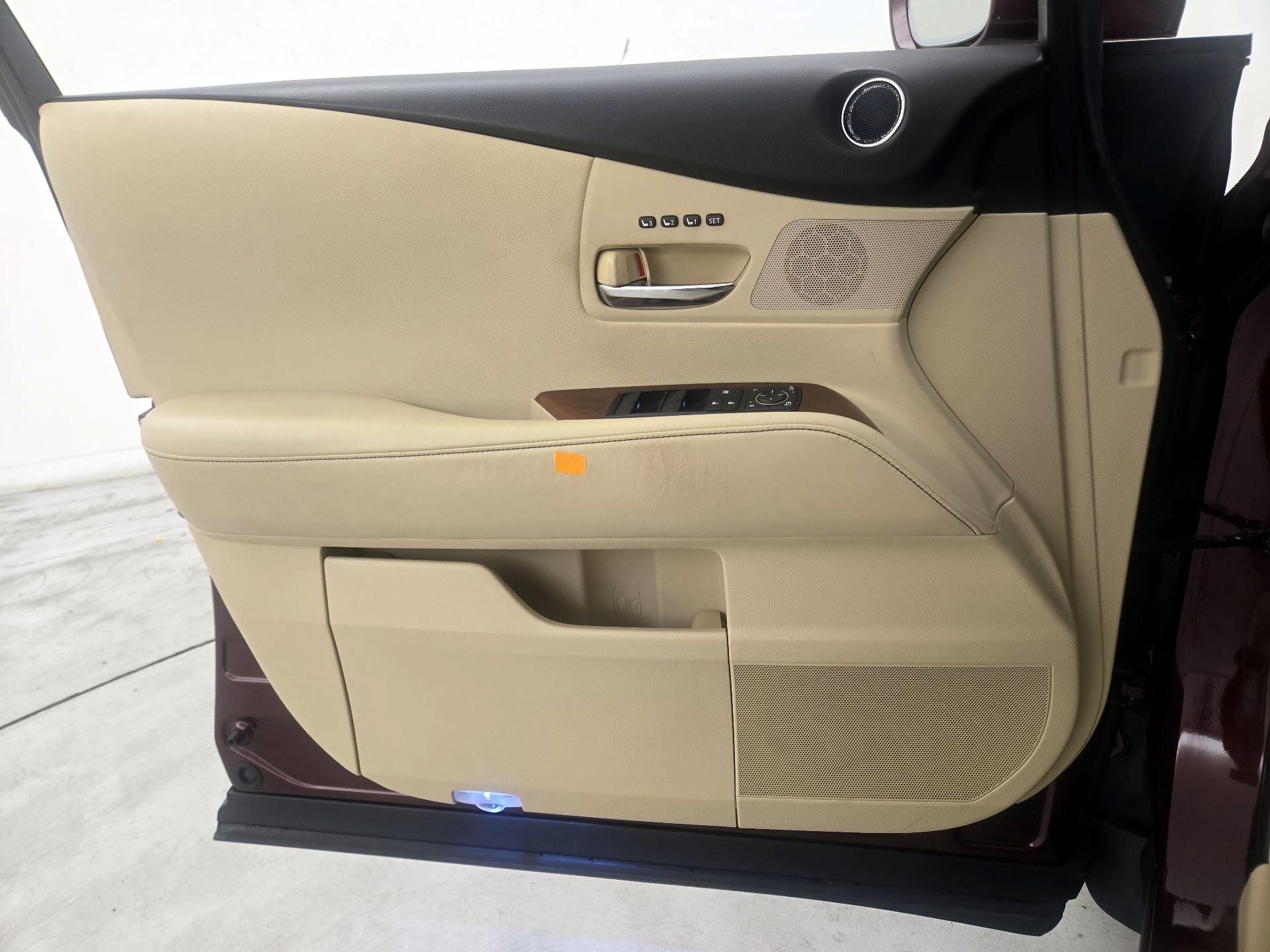 Thumbnail: 2015 Lexus RX - 12