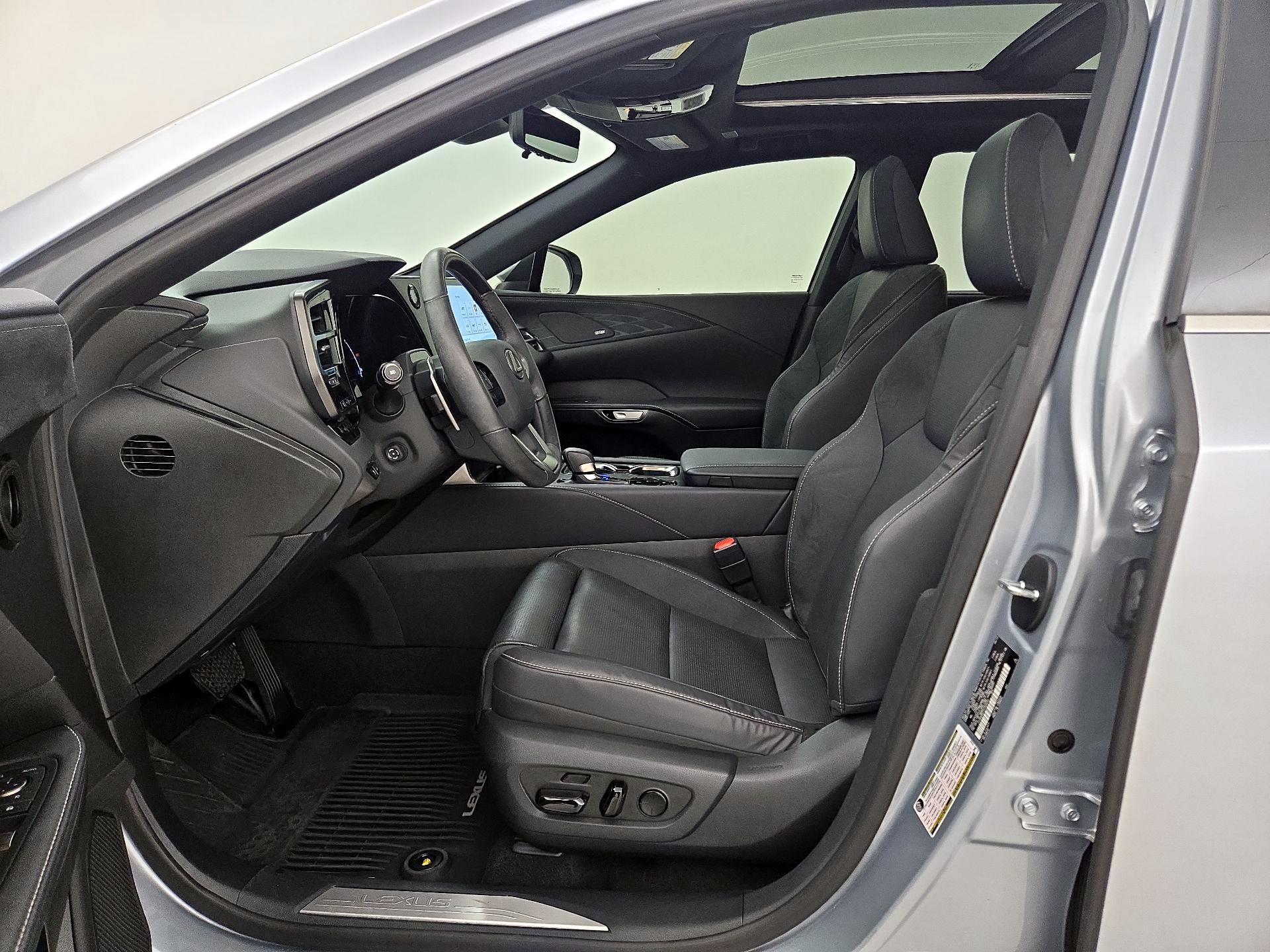 Thumbnail: 2023 Lexus RX - 11