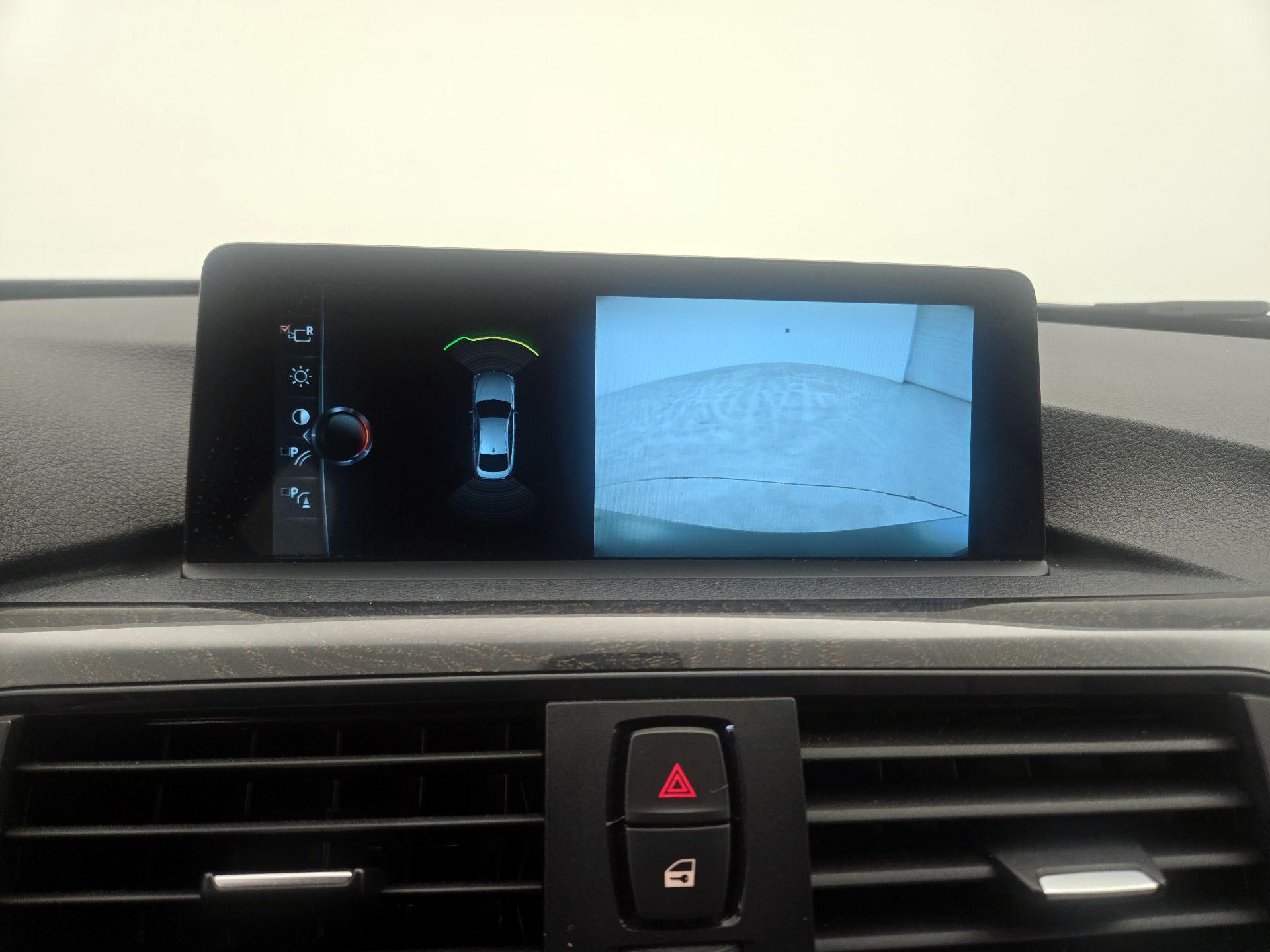 Thumbnail: 2017 BMW 4 Series - 15