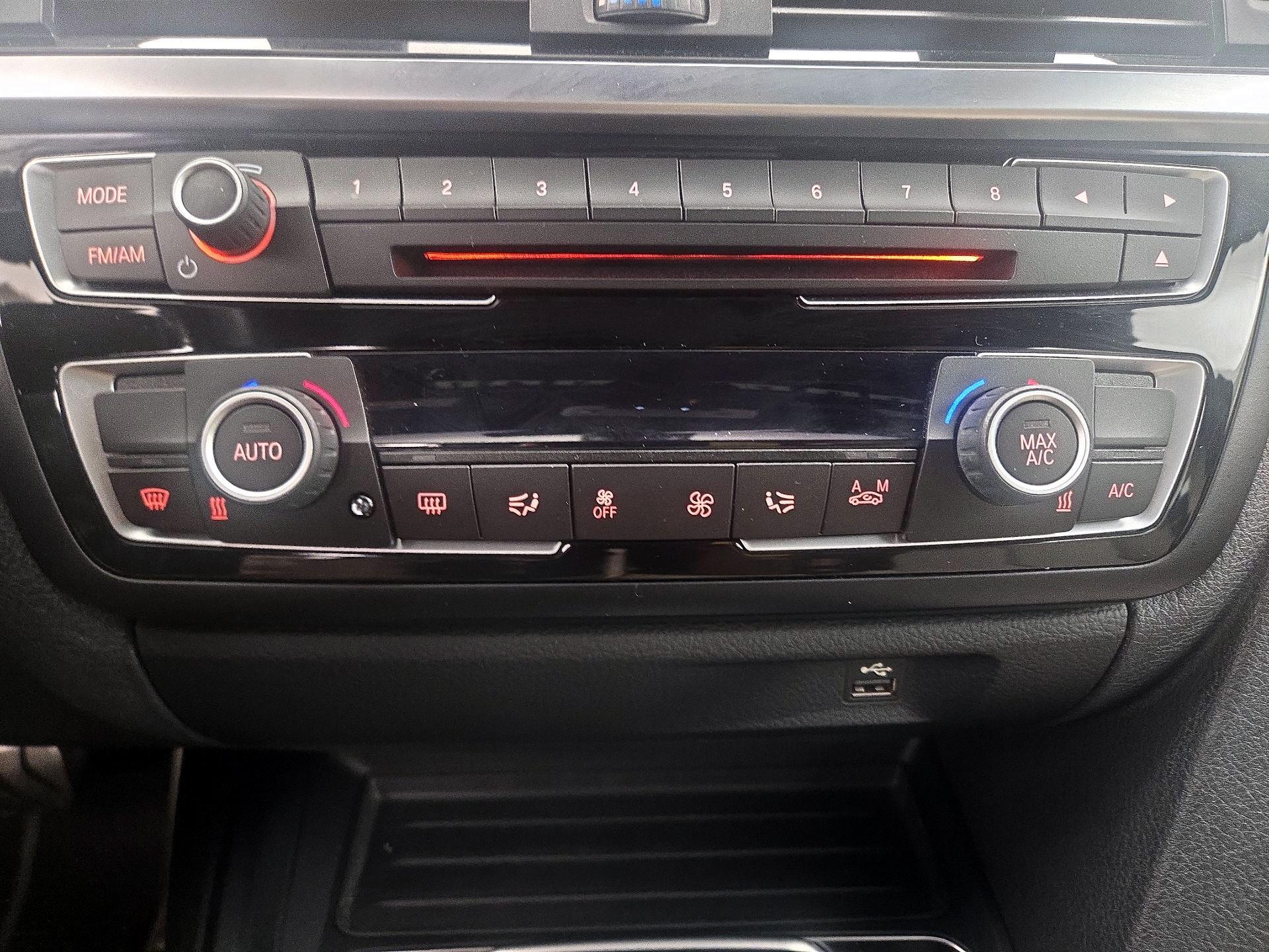 Thumbnail: 2017 BMW 4 Series - 17