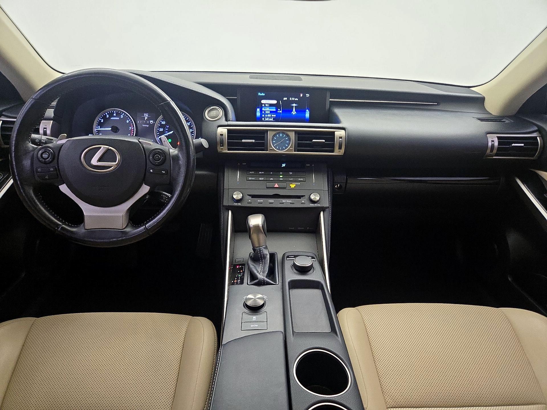 Thumbnail: 2015 Lexus IS - 9