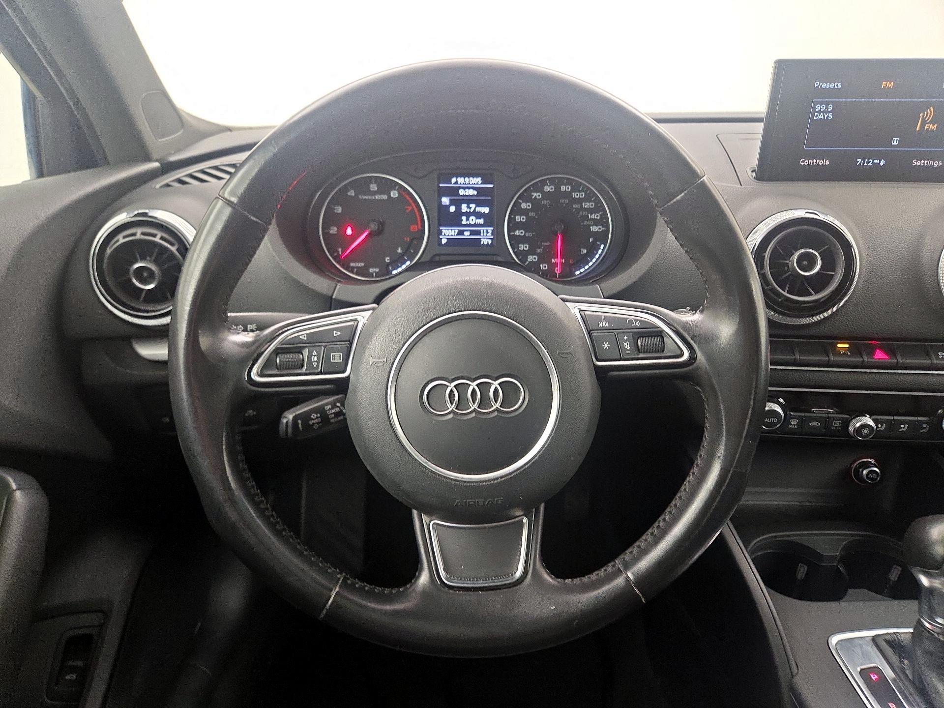 Thumbnail: 2016 Audi A3 - 10