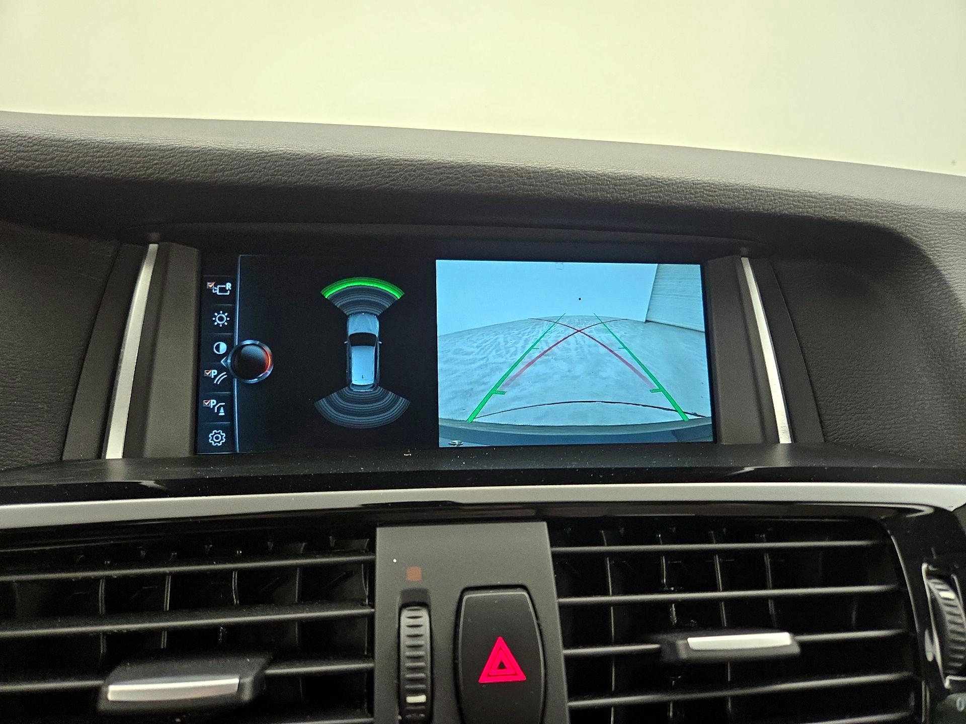 Thumbnail: 2017 BMW X3 - 14