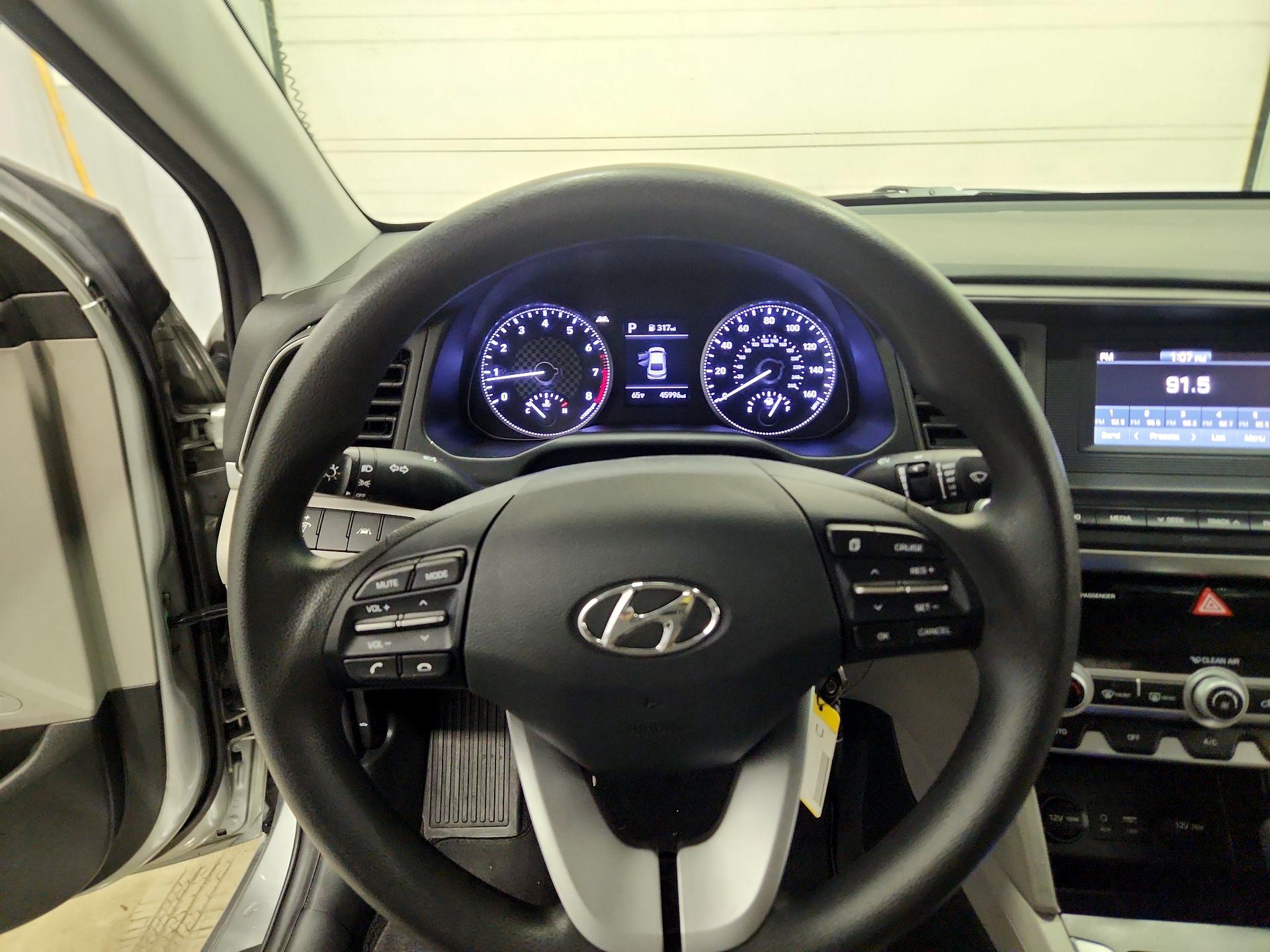 Thumbnail: 2020 Hyundai Elantra - 10